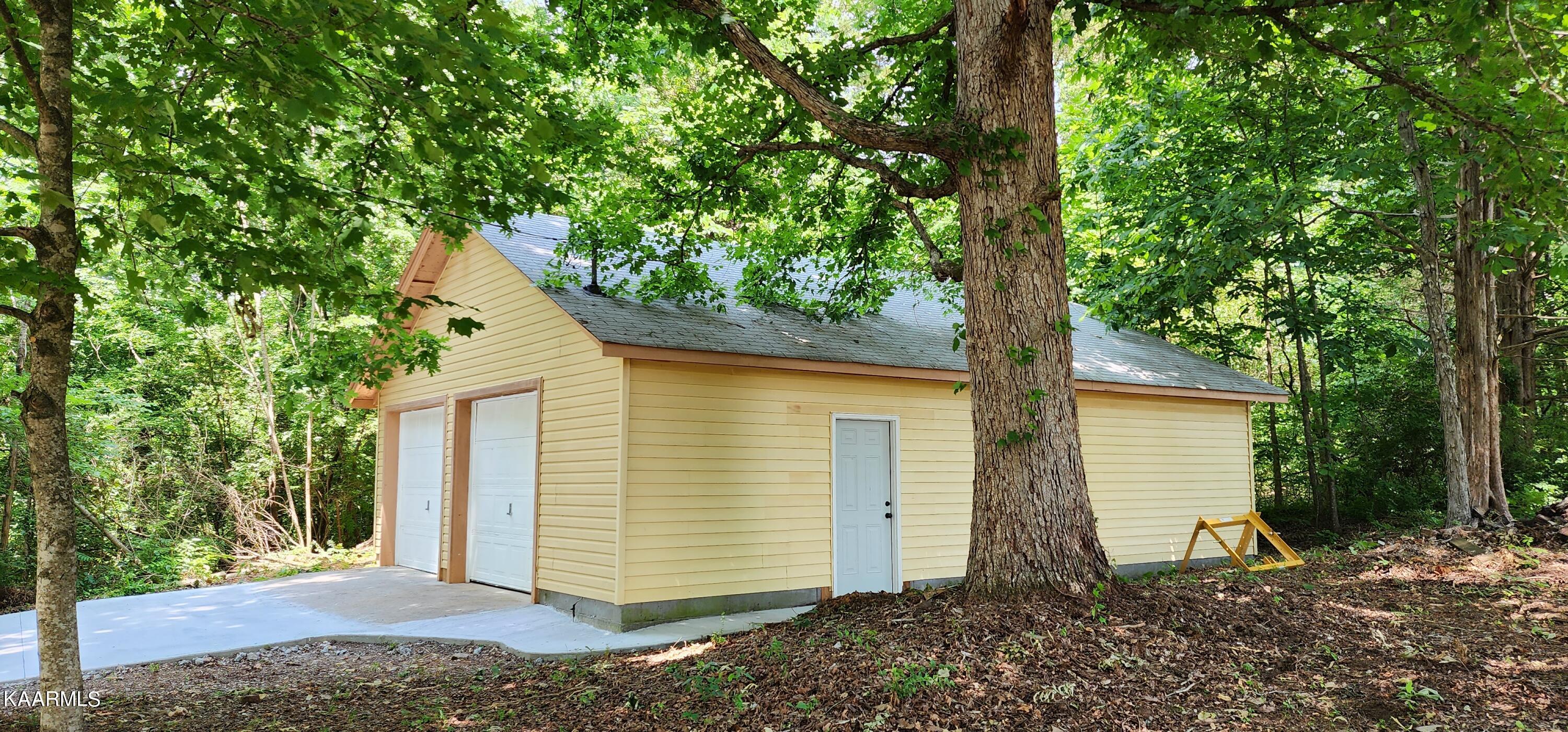 173 Hamil Rd