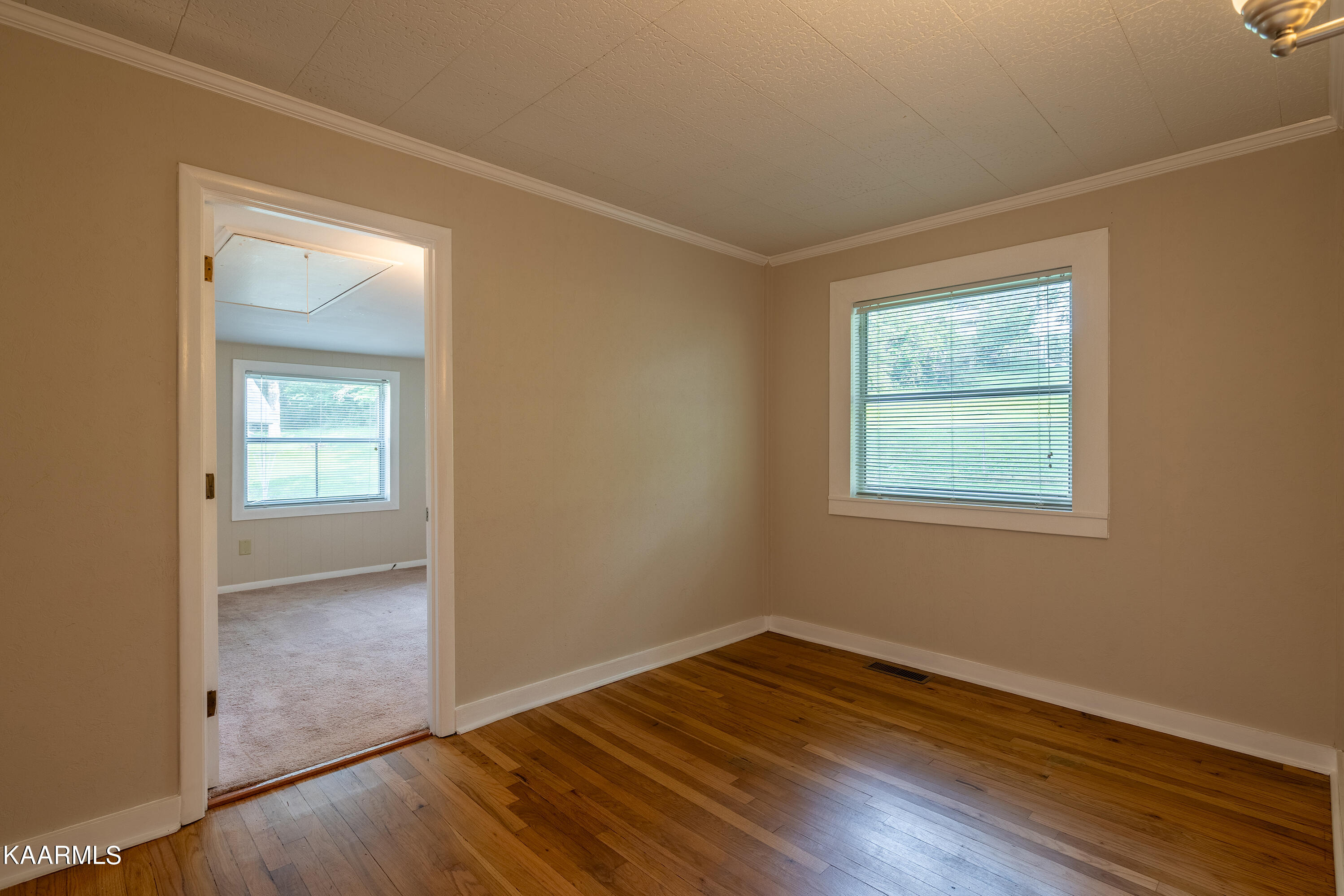 106 Paoli Lane