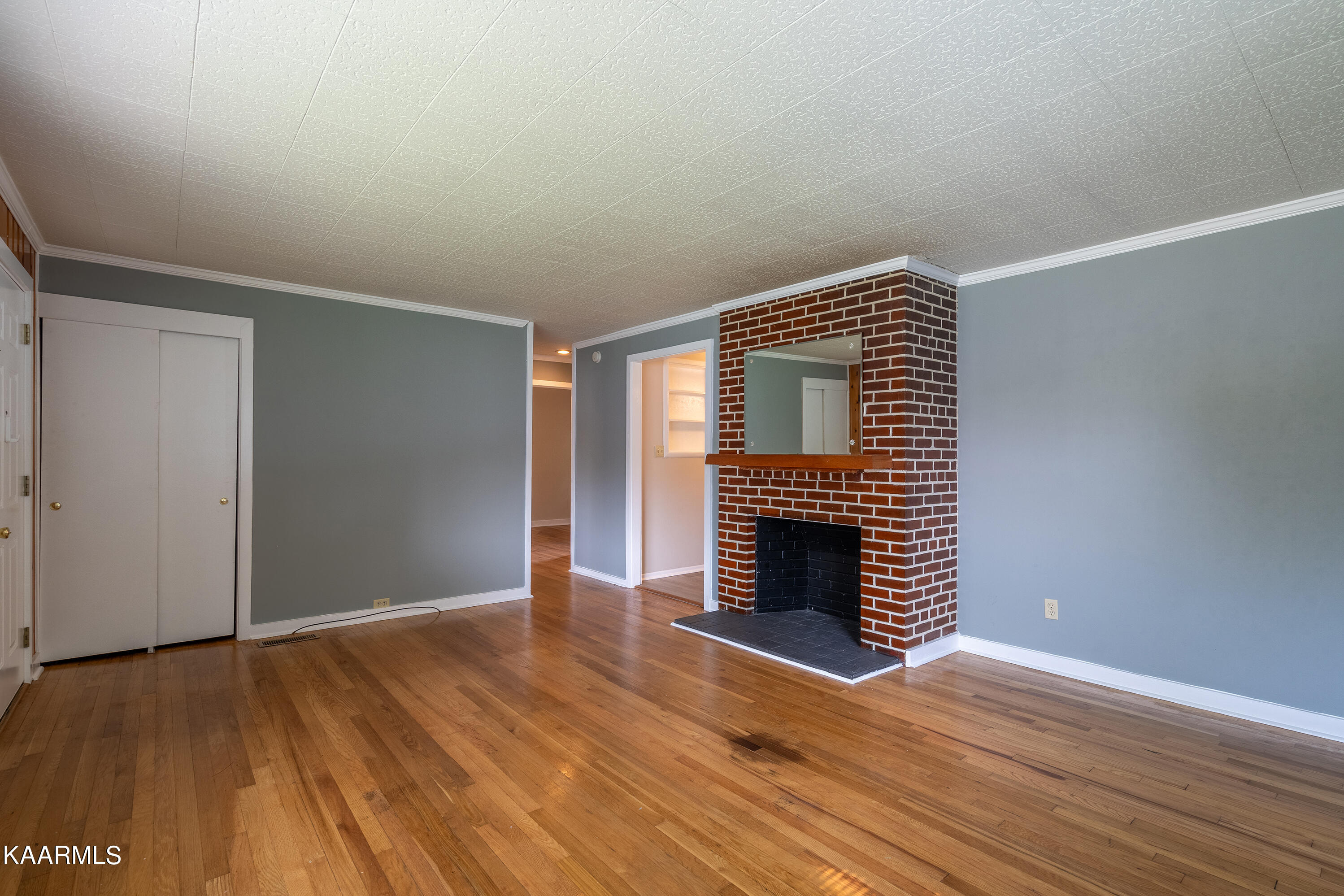 106 Paoli Lane