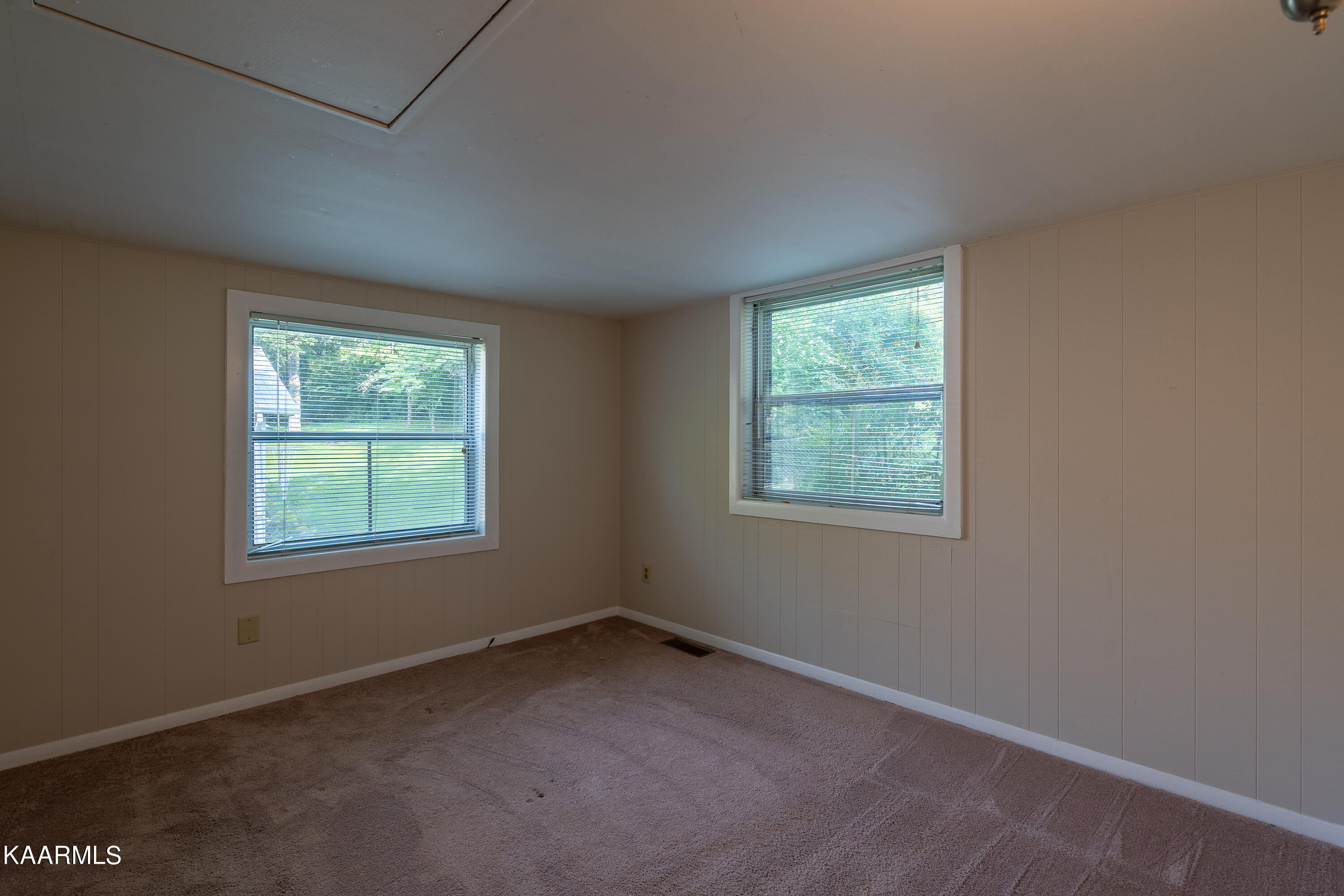 106 Paoli Lane