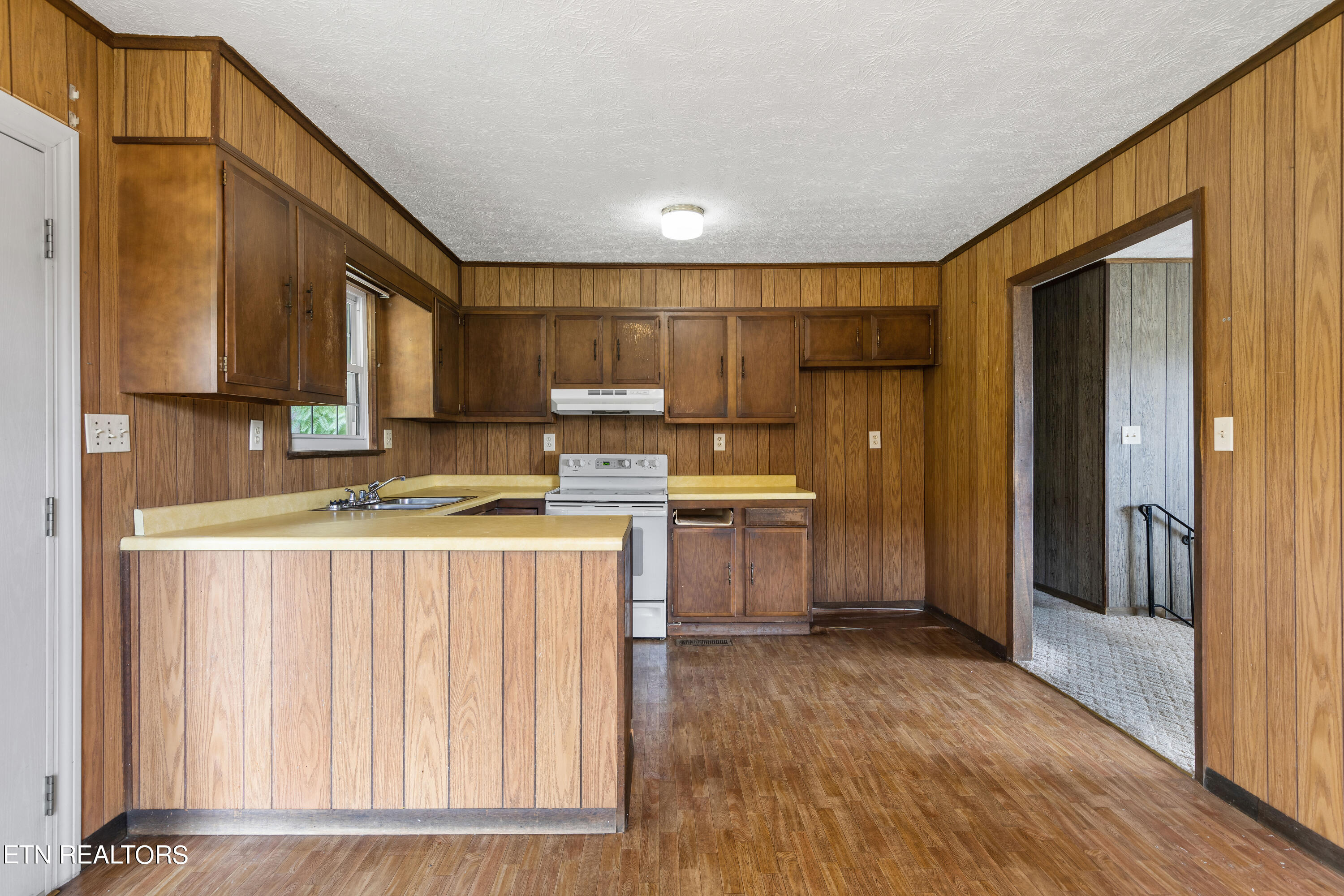 175 Henderson Lane