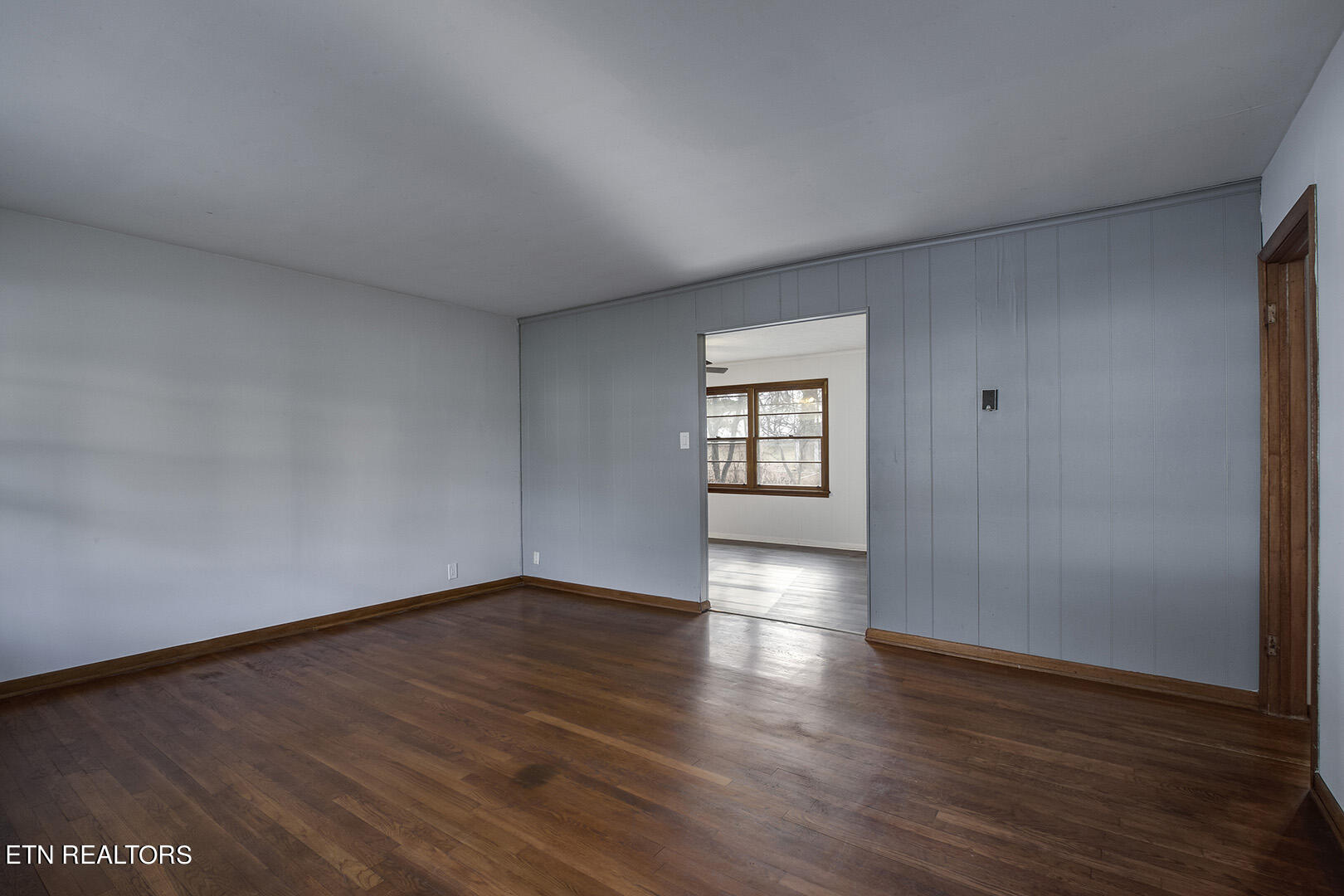 2000 Nandina Drive
