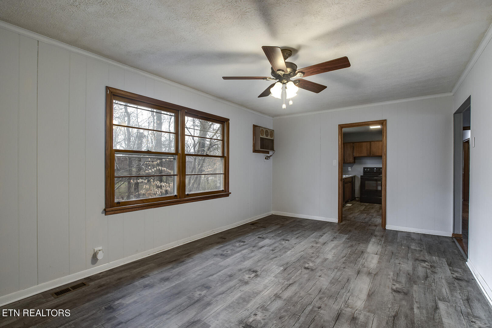 2000 Nandina Drive