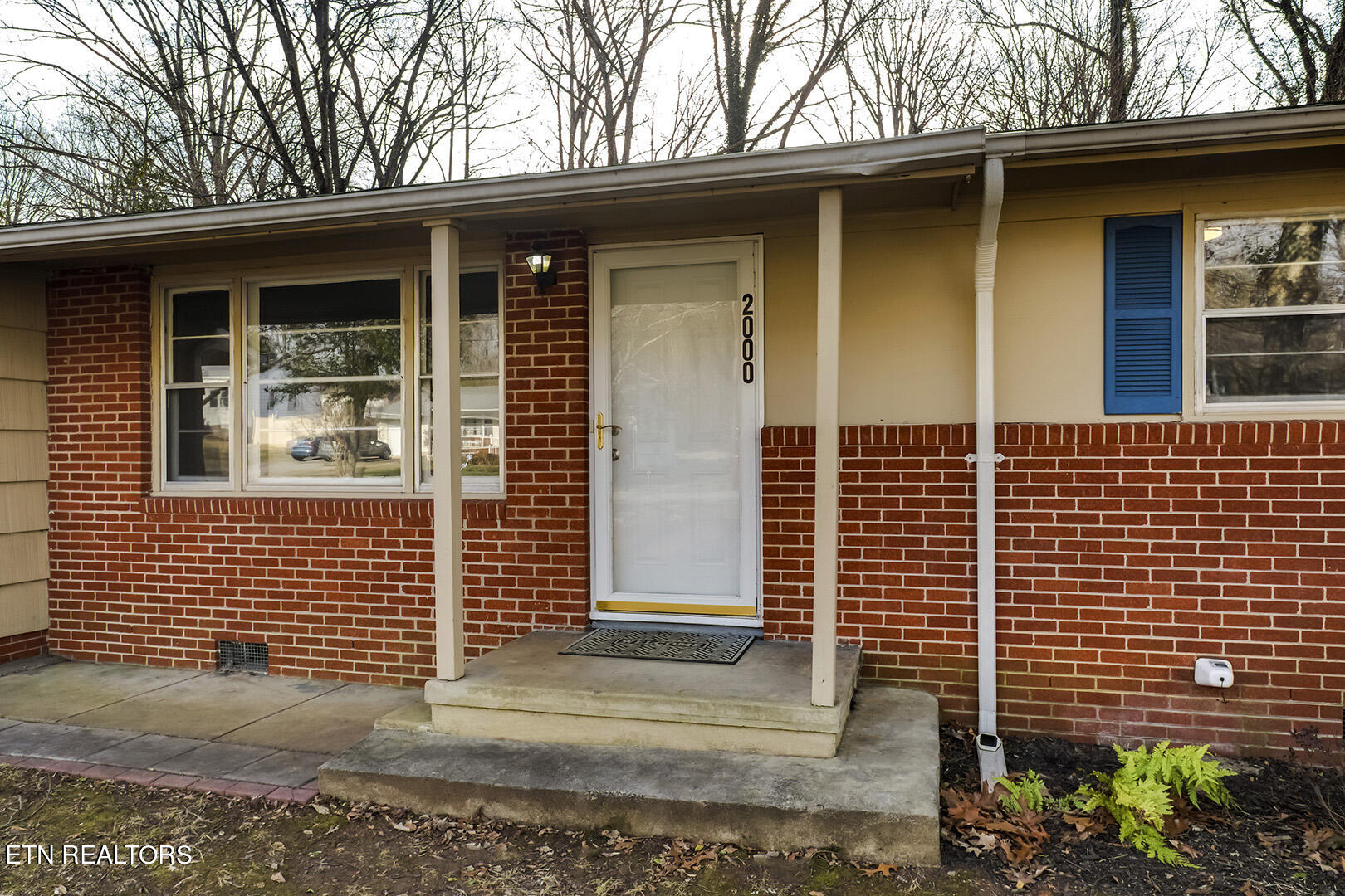 2000 Nandina Drive