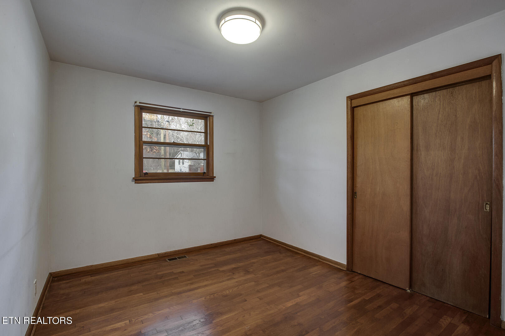 2000 Nandina Drive