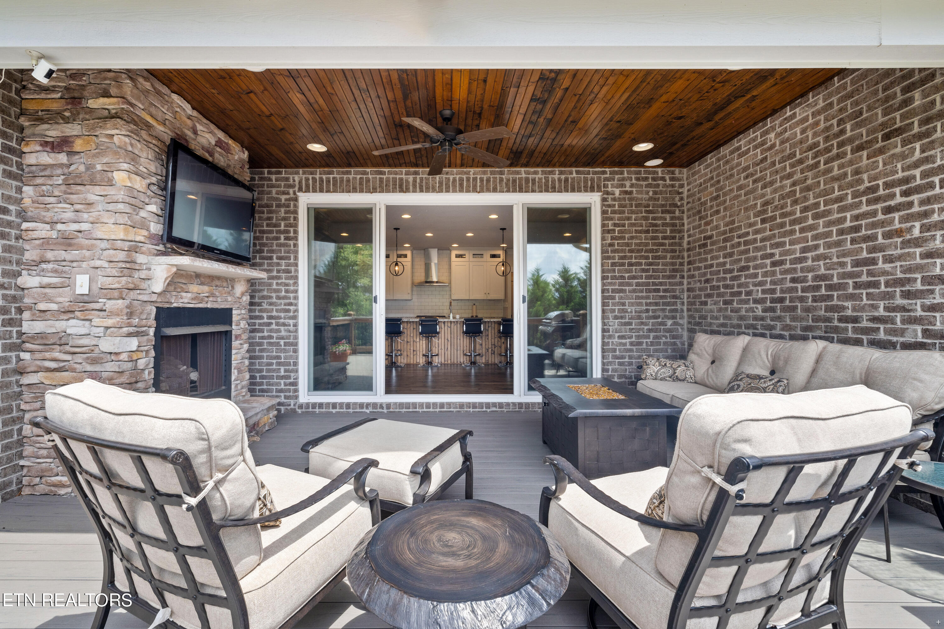 2163 Mystic Ridge Rd