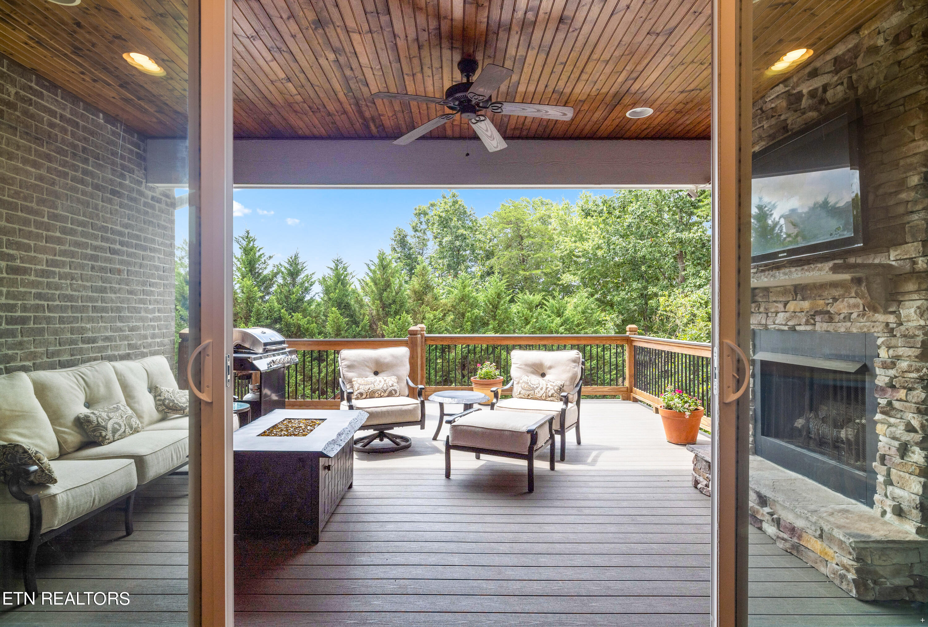 2163 Mystic Ridge Rd