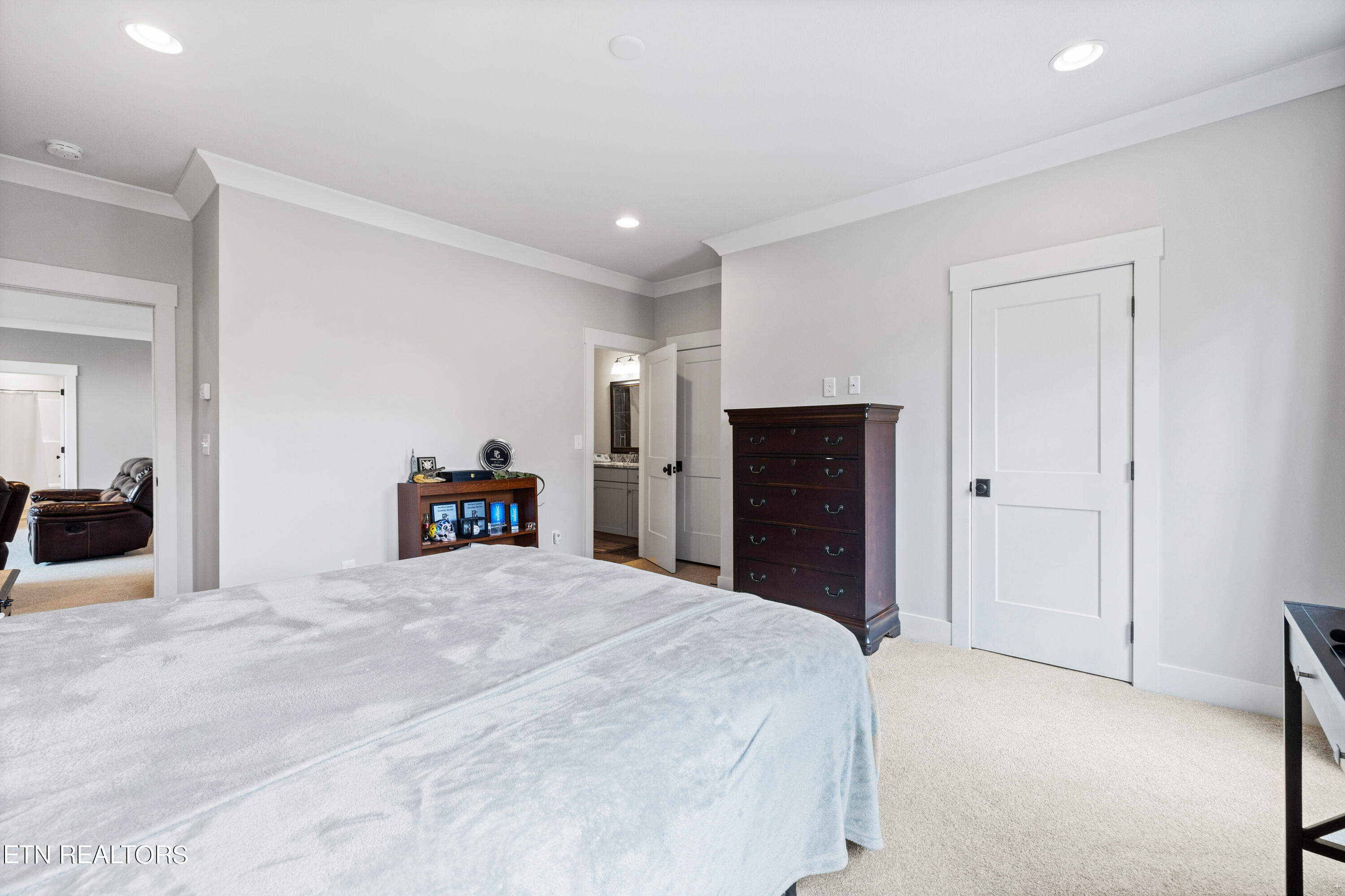 2163 Mystic Ridge Rd