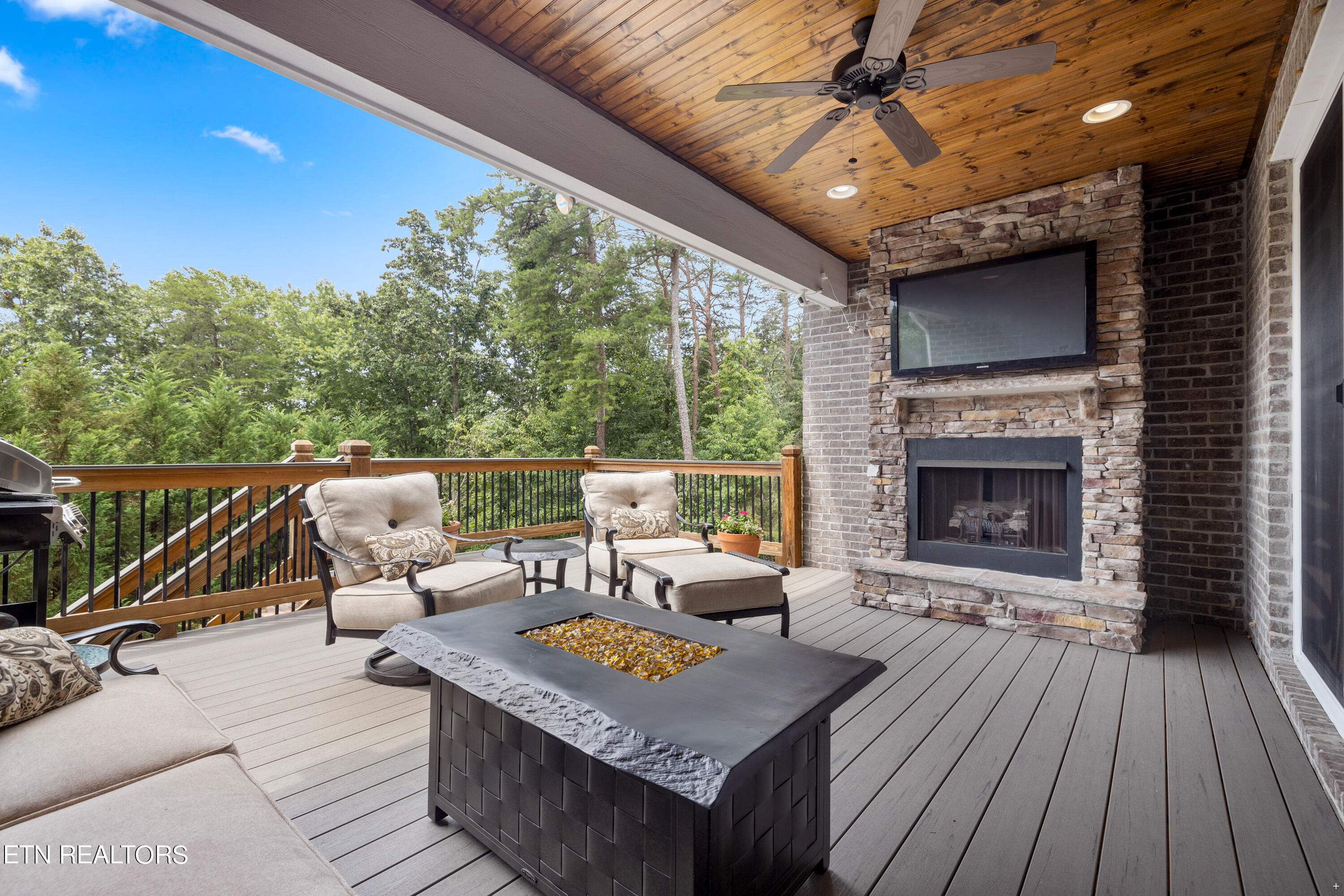 2163 Mystic Ridge Rd