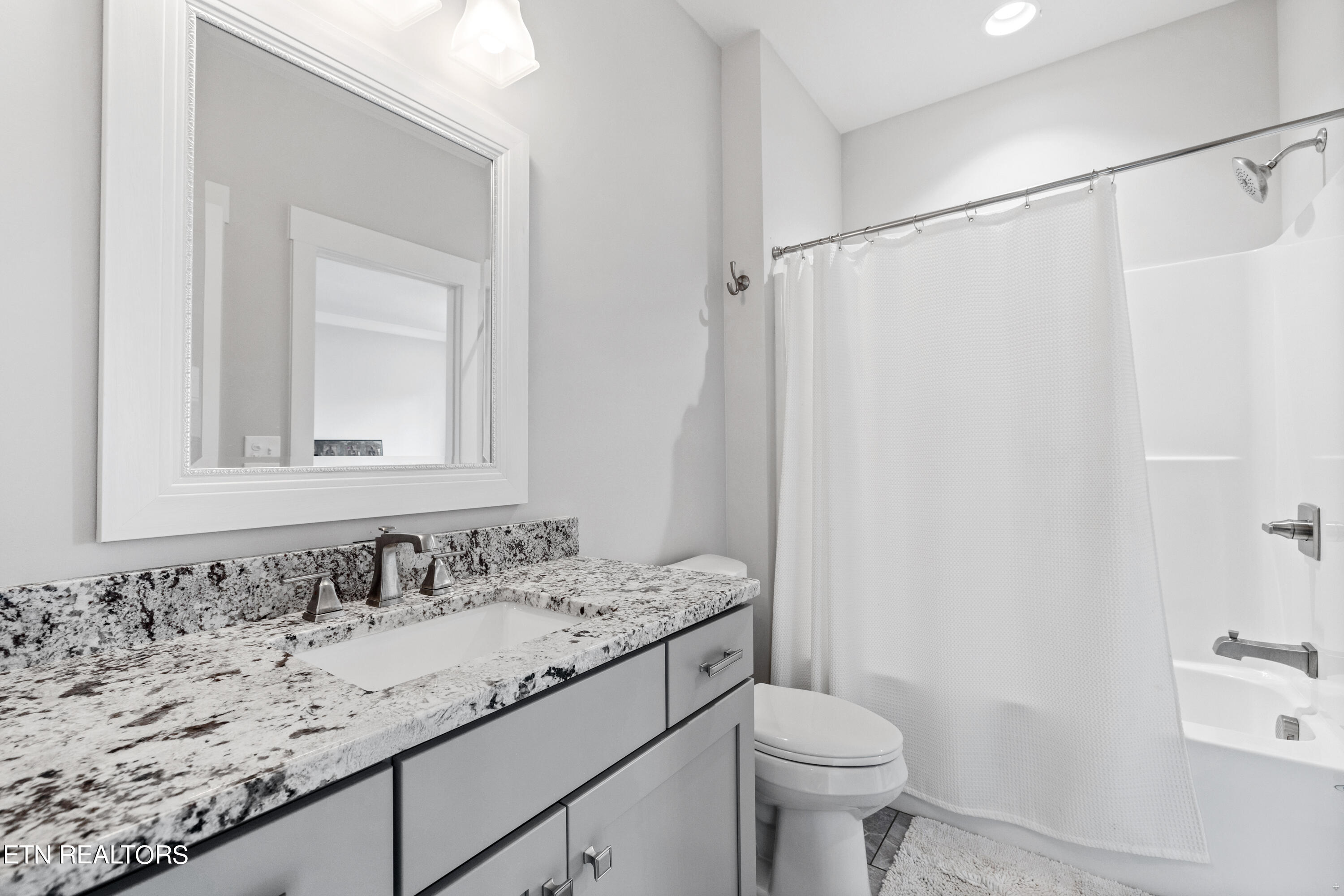 2163 Mystic Ridge Rd