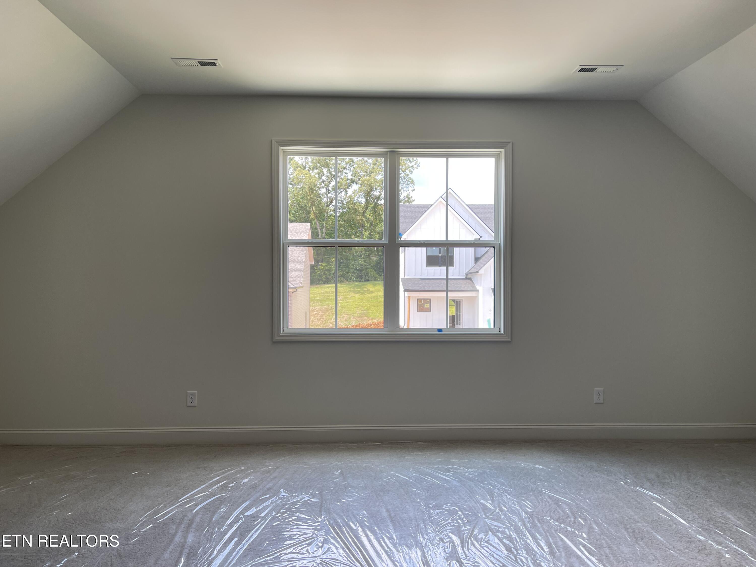 12118 Signal View Rd