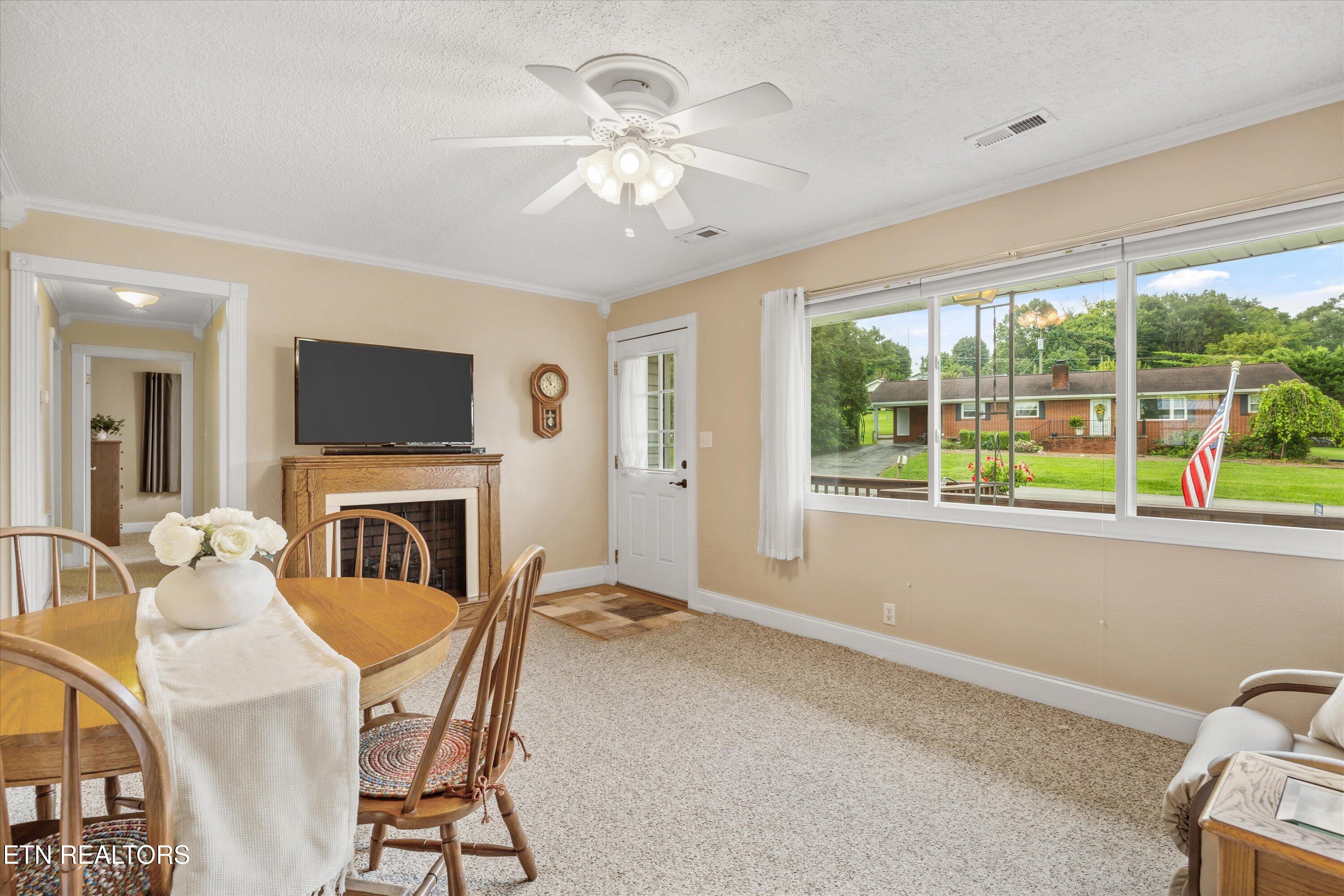 201 Hickory Lane