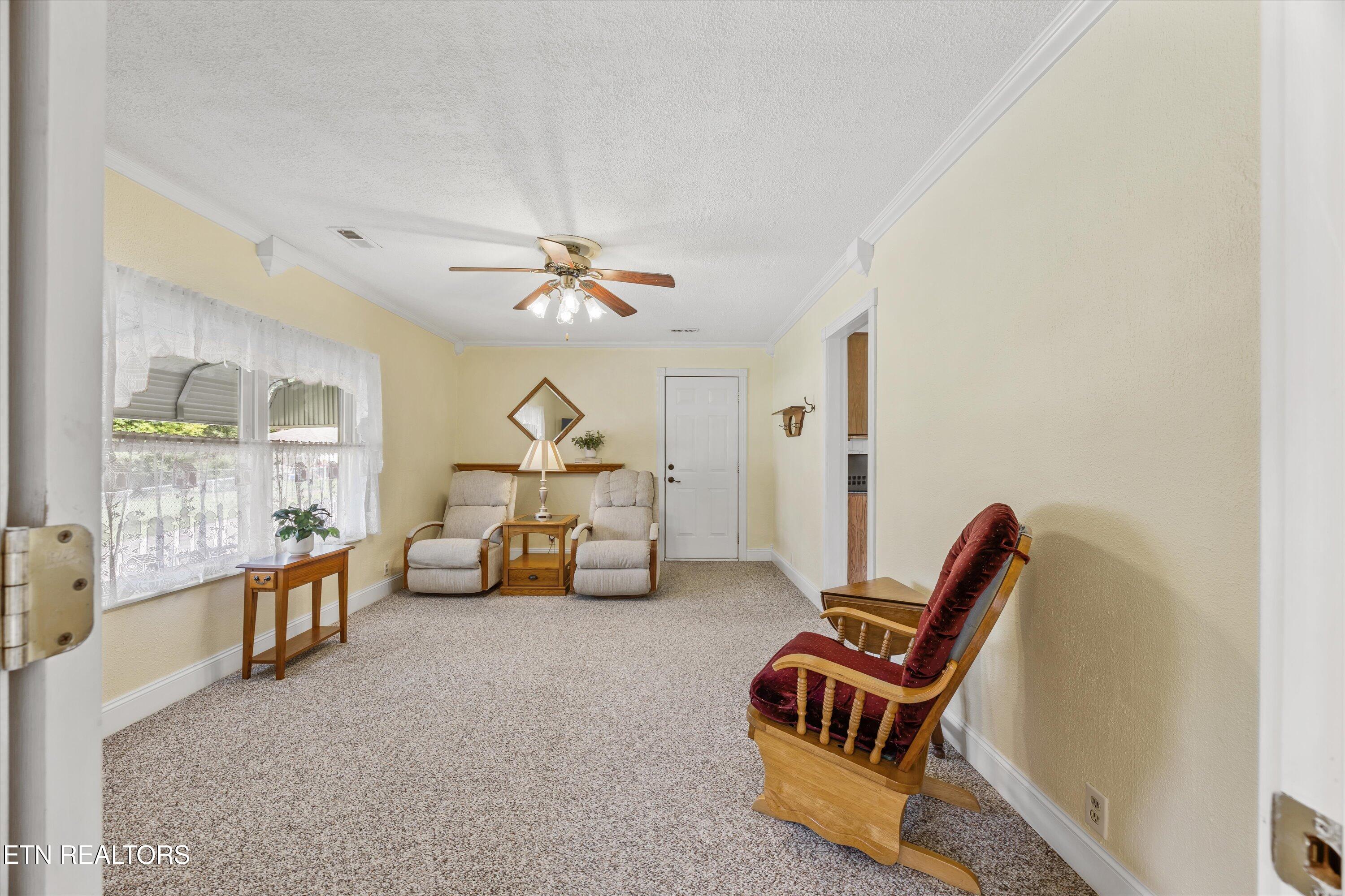 201 Hickory Lane