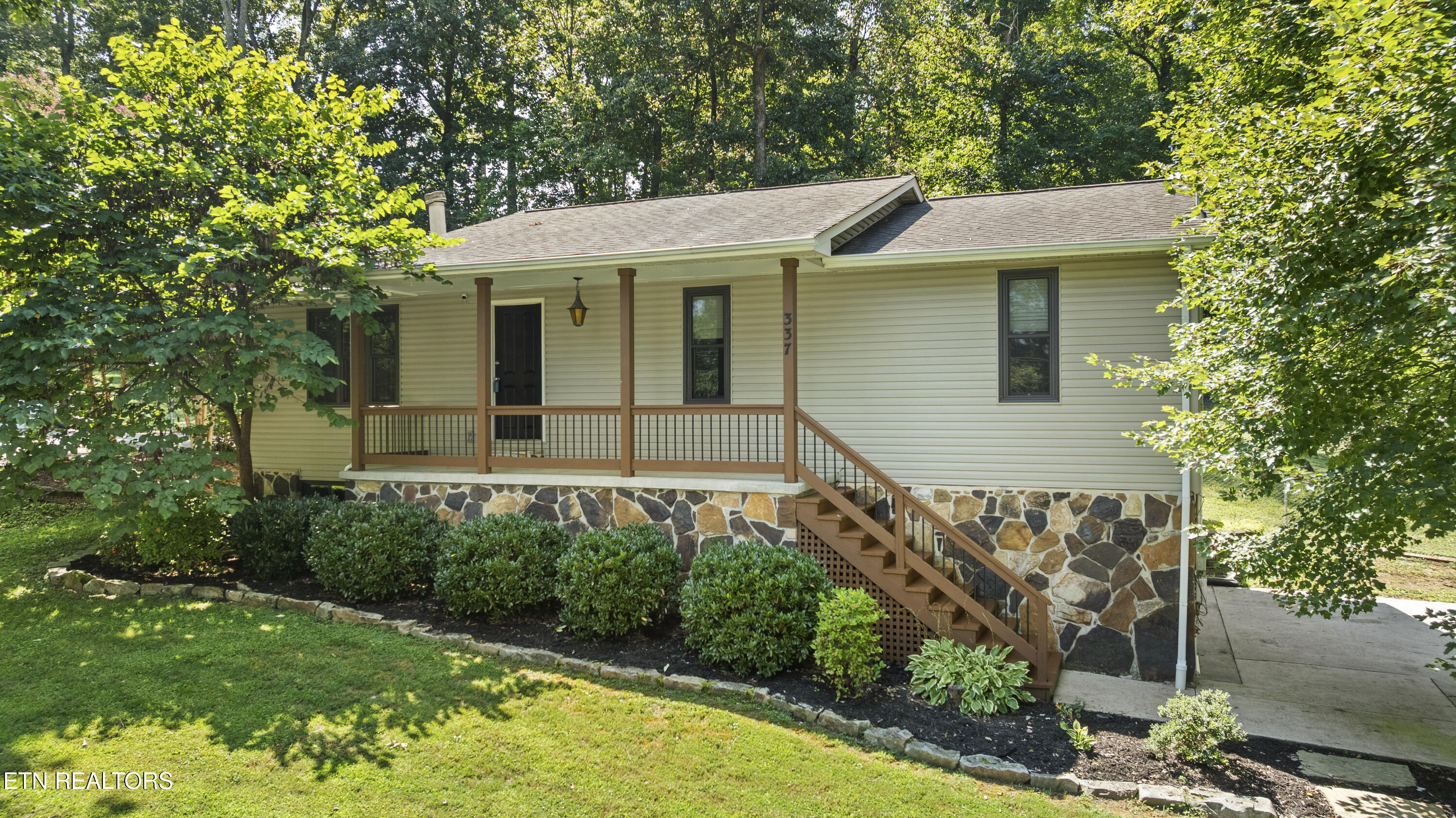 337 Oran Rd