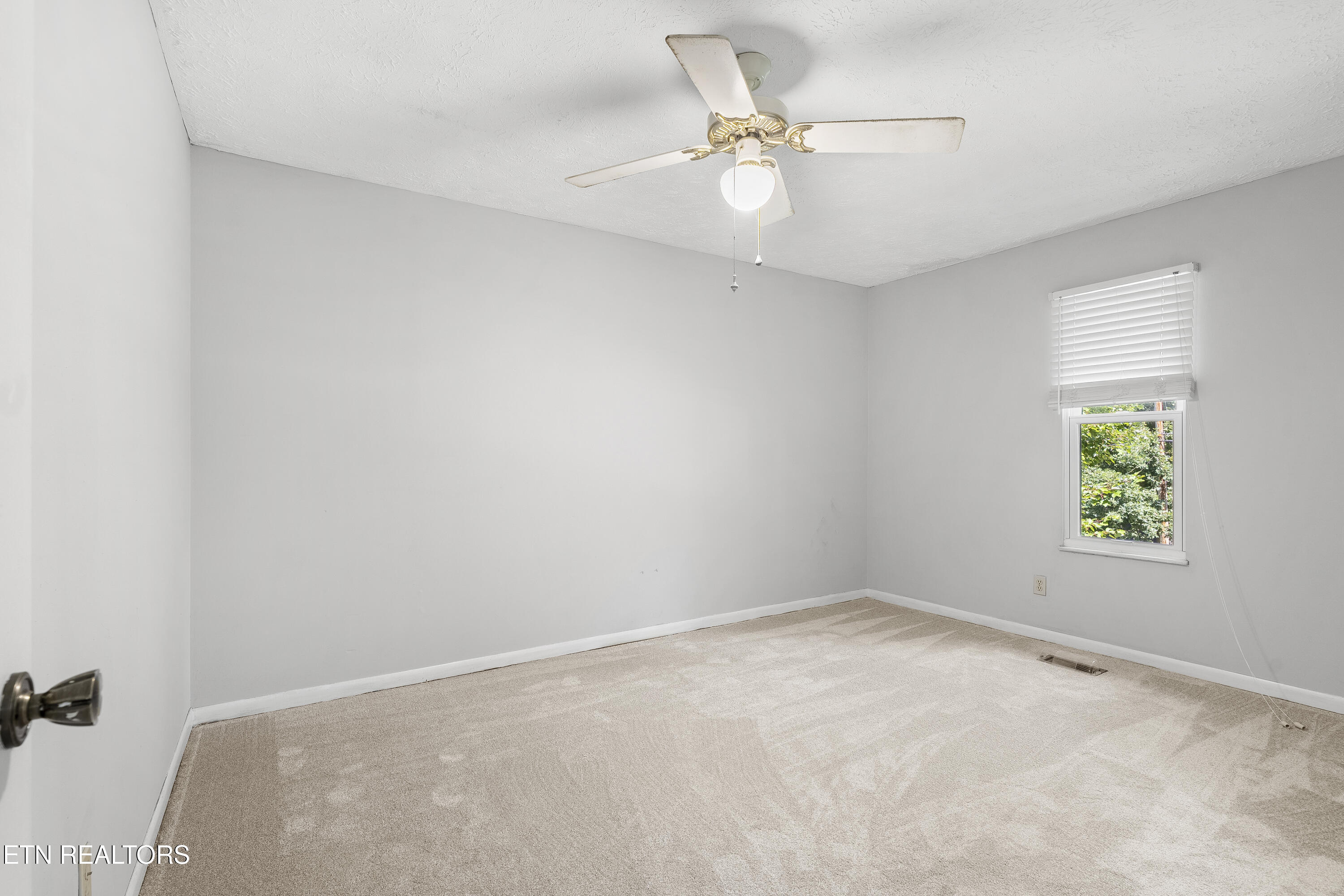 337 Oran Rd
