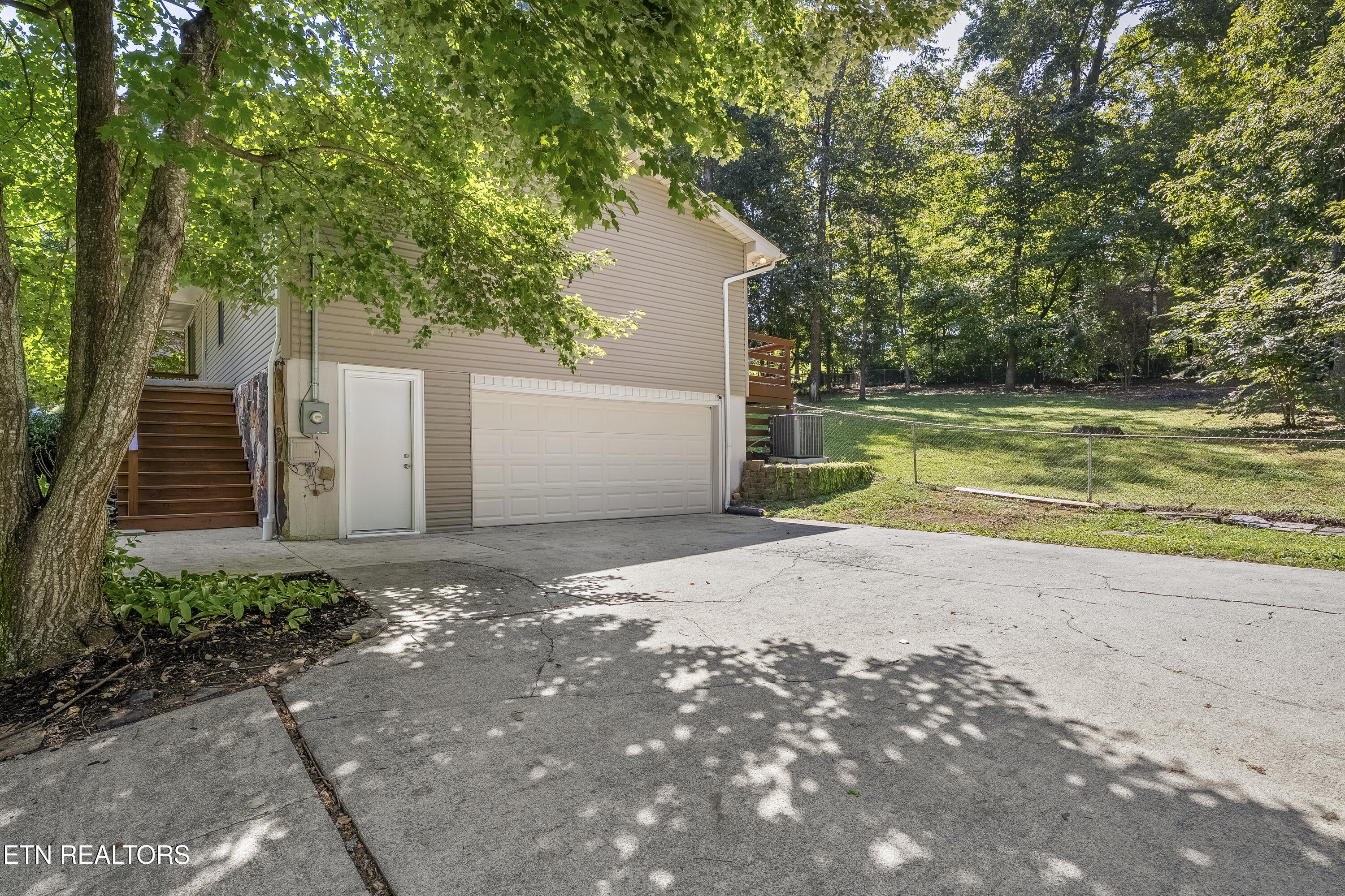 337 Oran Rd