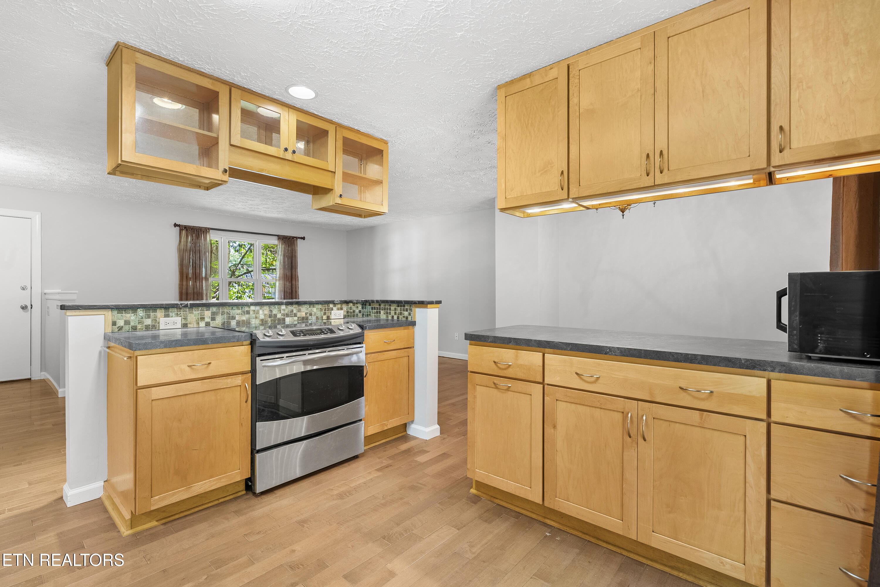 337 Oran Rd