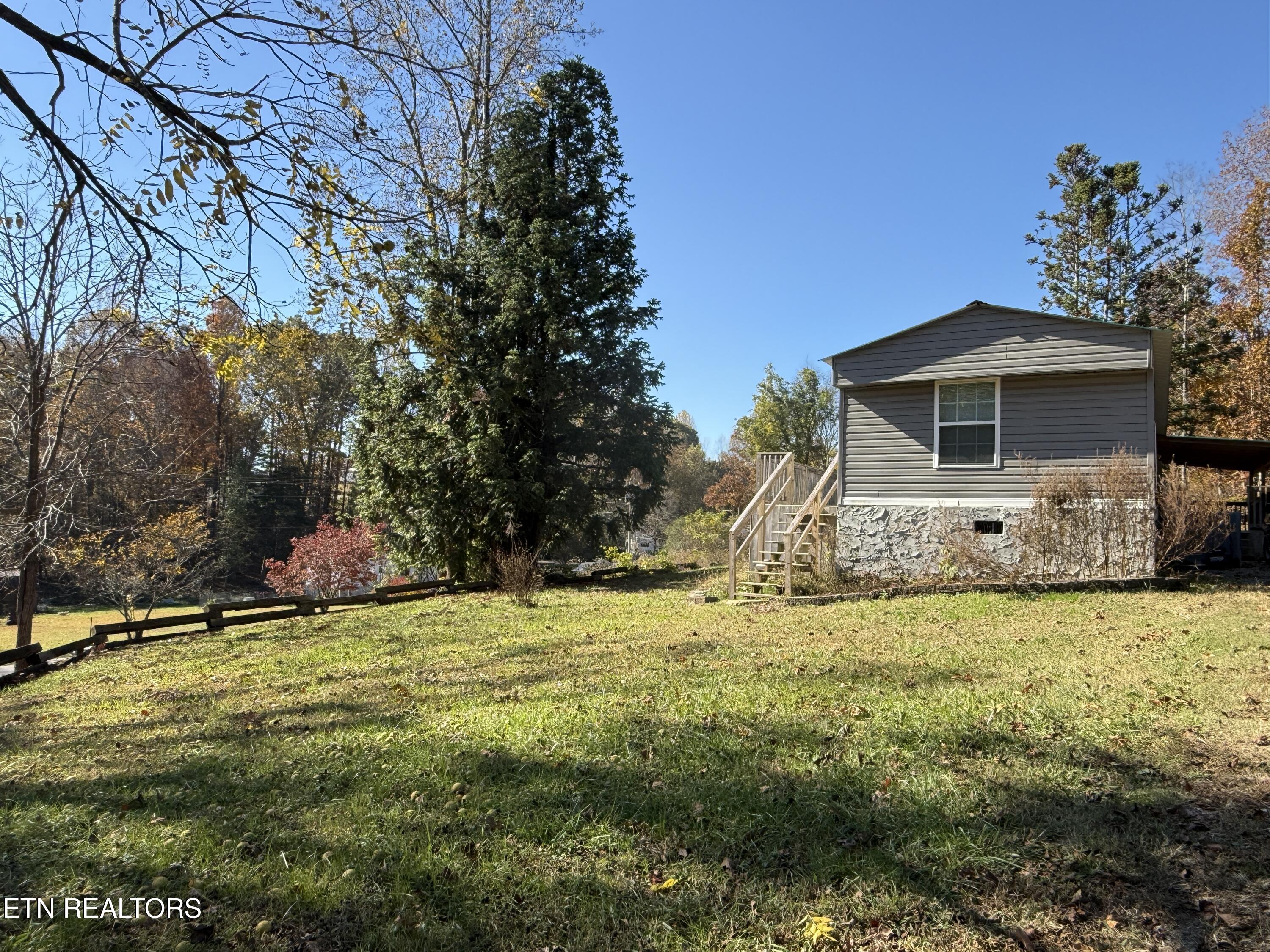 673 Reagan Valley Rd