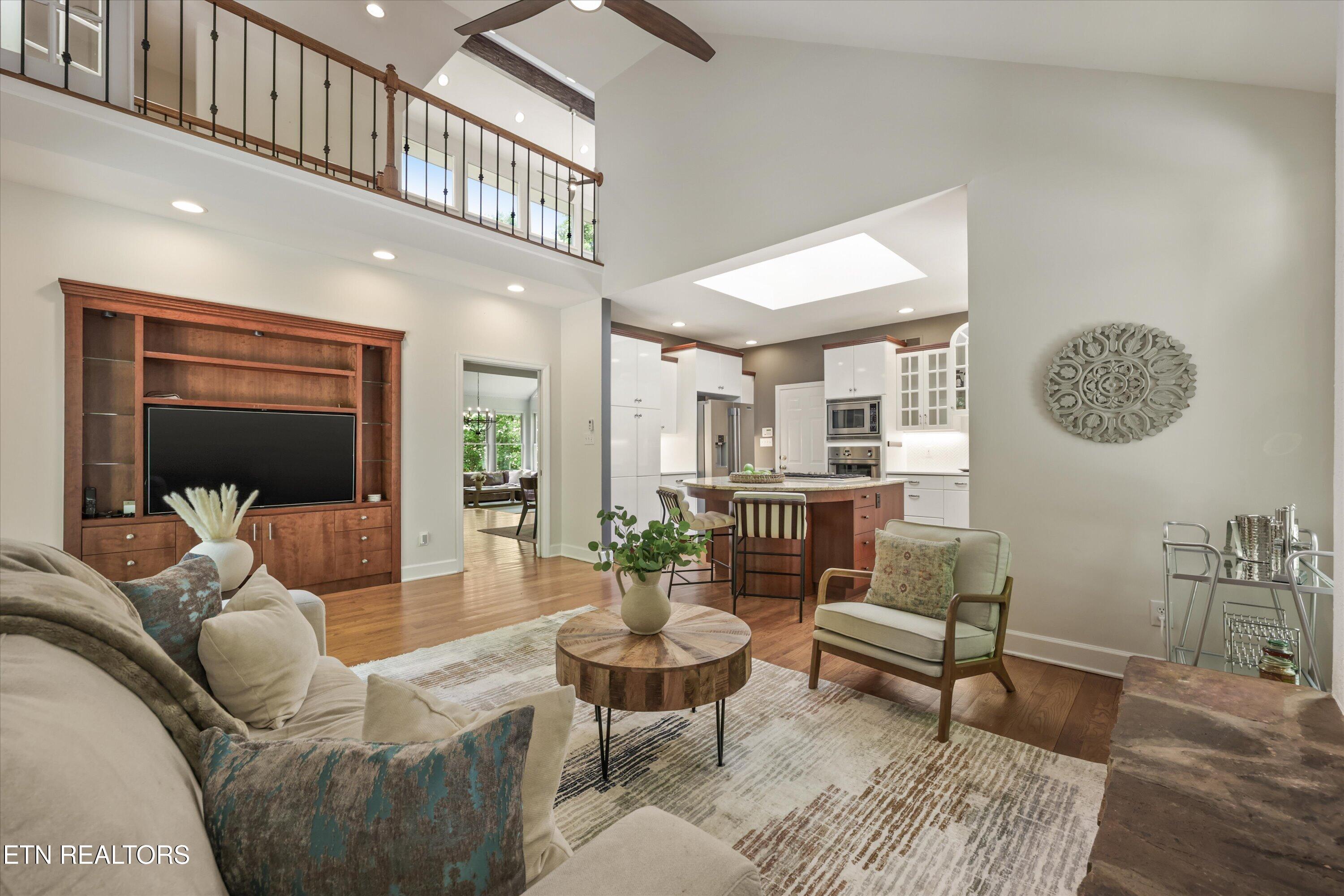 8940 Kelsey Lane