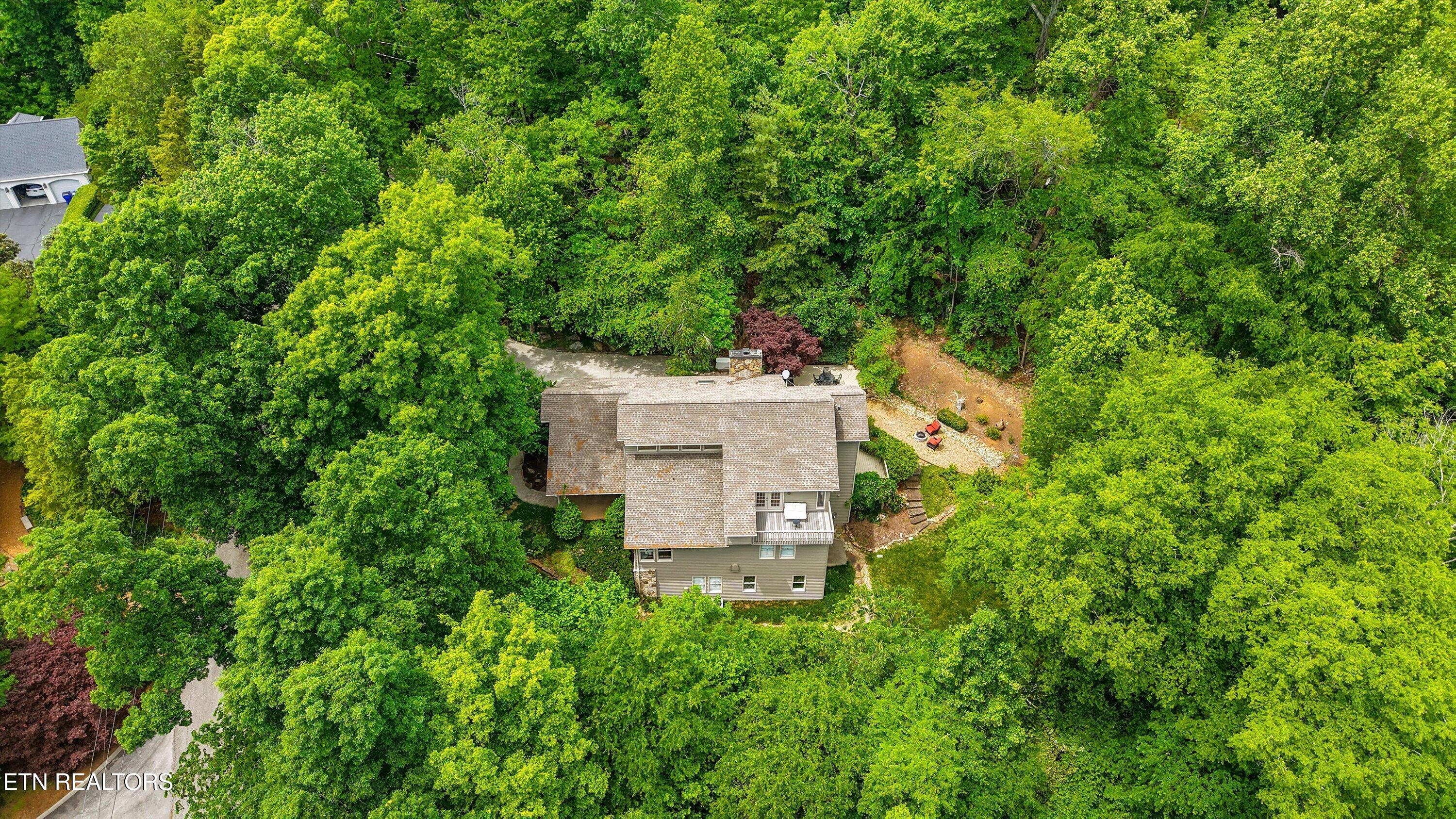 8940 Kelsey Lane