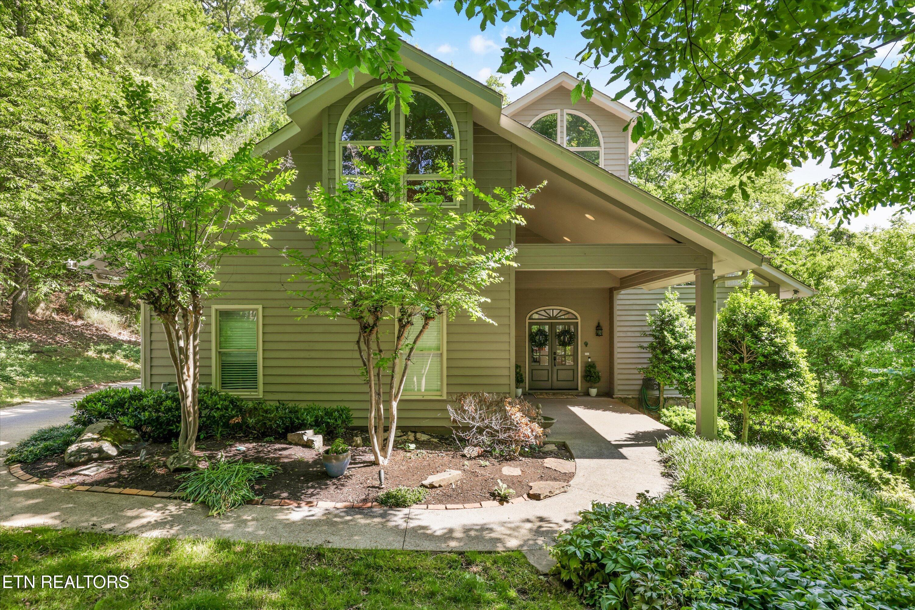 8940 Kelsey Lane