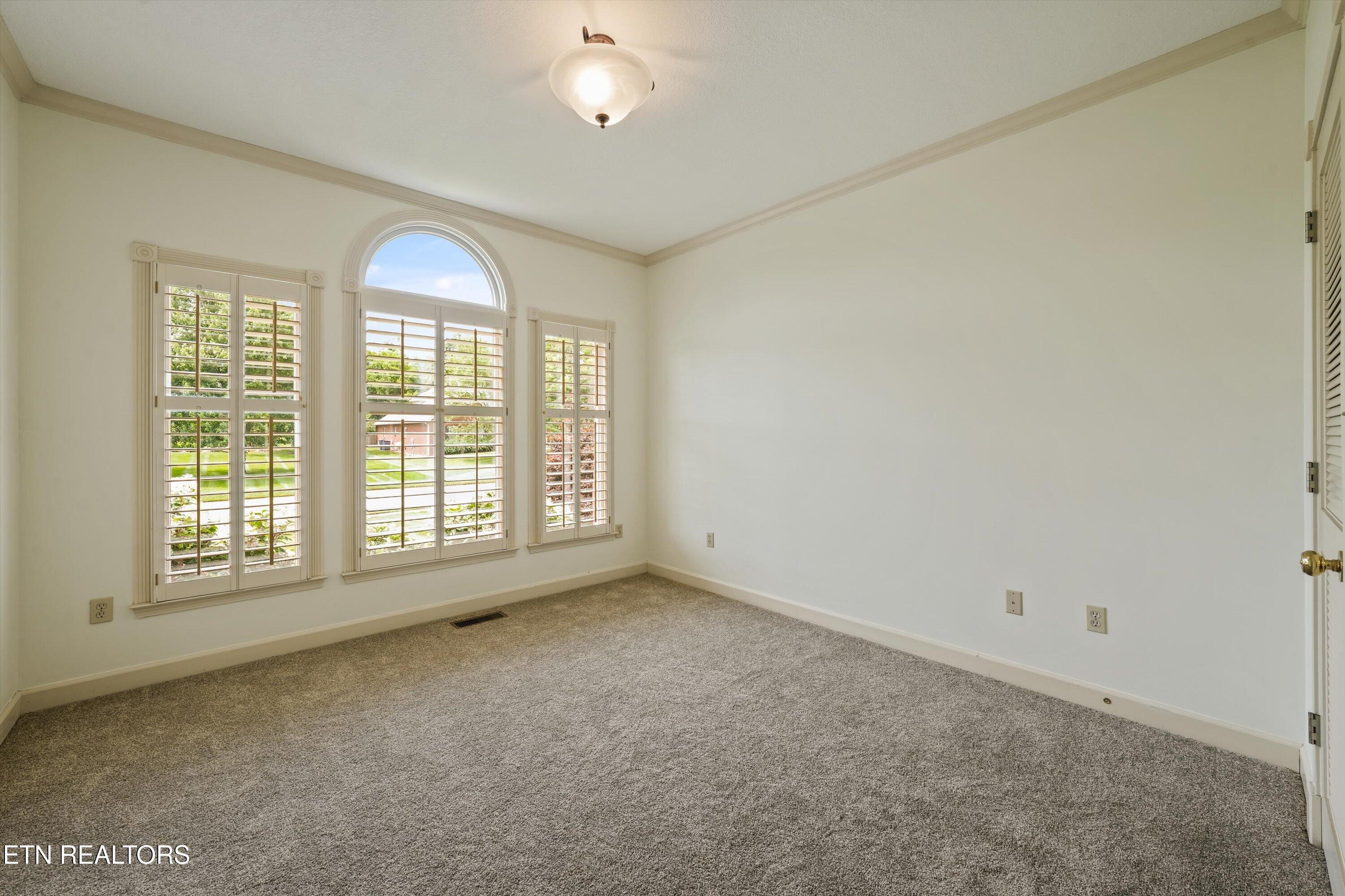 963 Southwick Drive