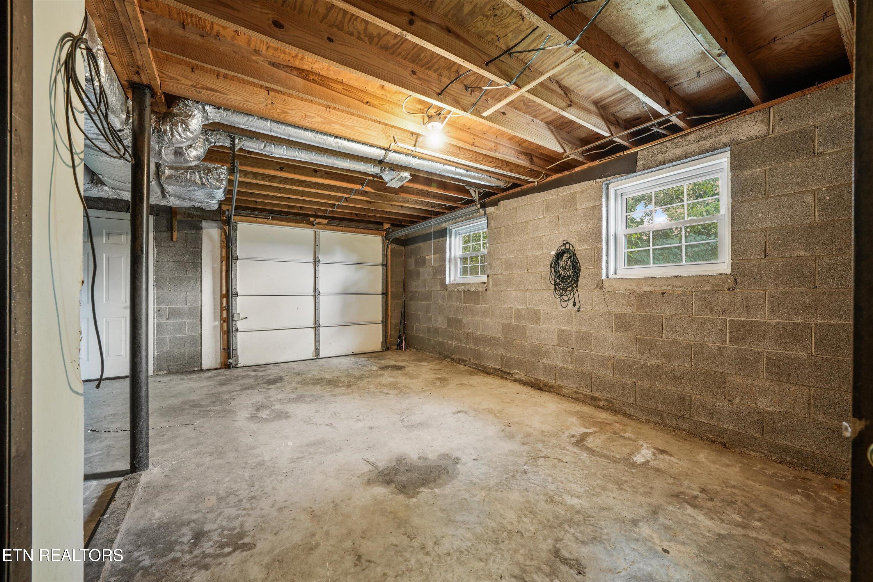 175 Henderson Lane
