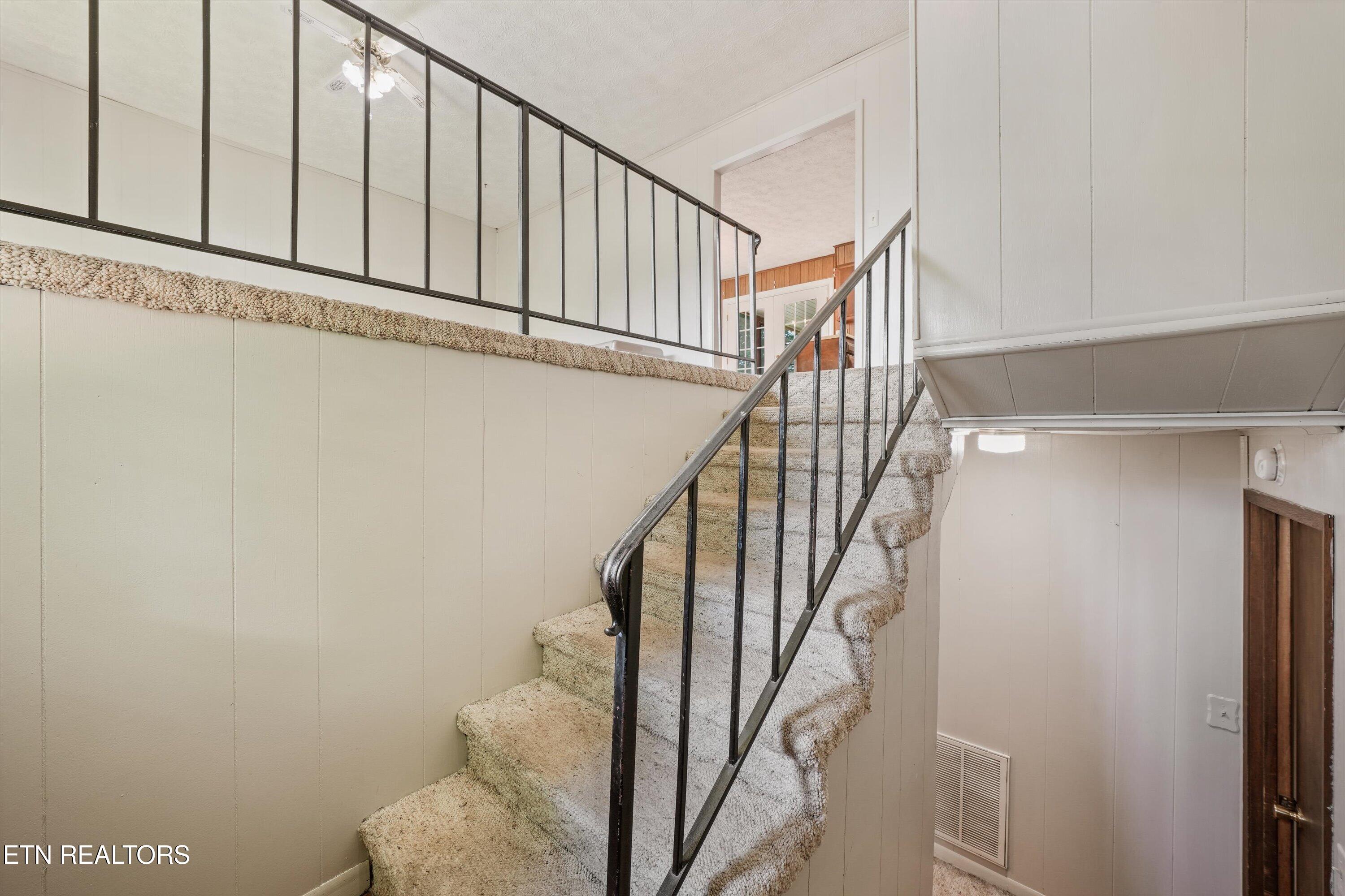175 Henderson Lane