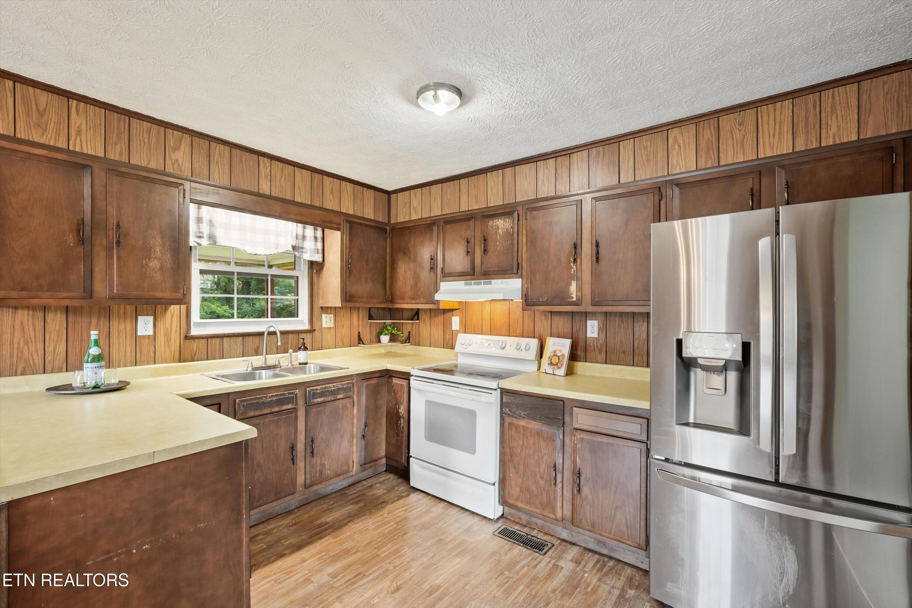 175 Henderson Lane