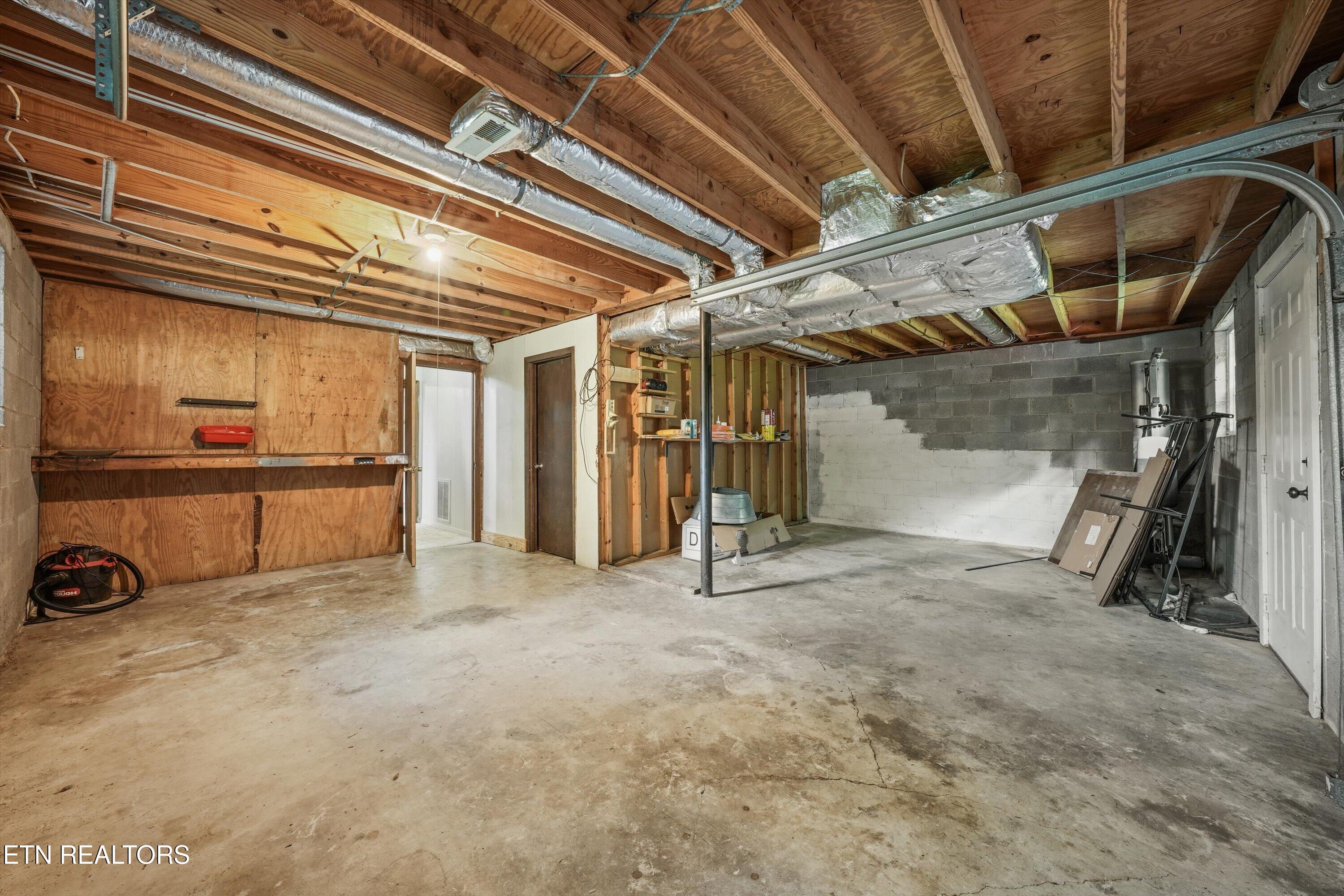 175 Henderson Lane
