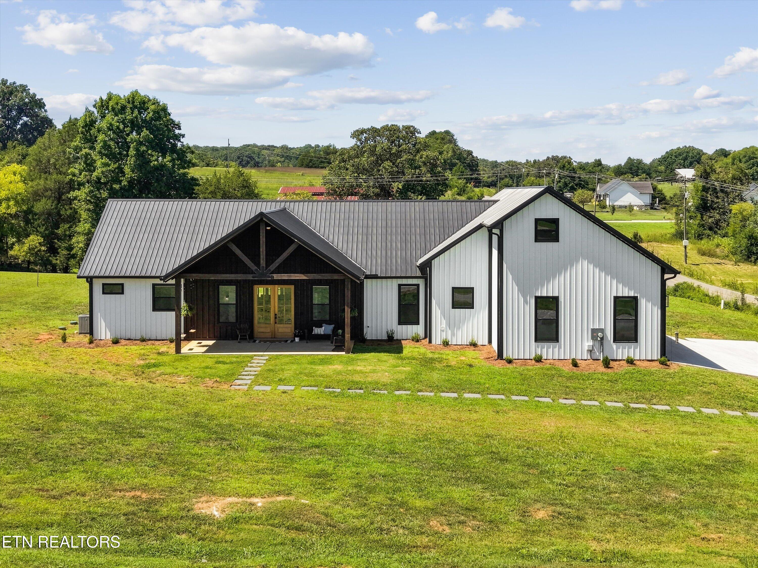 4537 Big Springs Rd