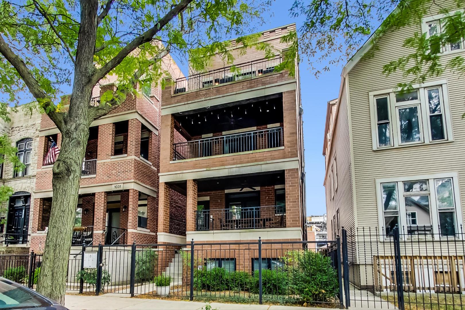 1033 W Newport Avenue Unit: 3