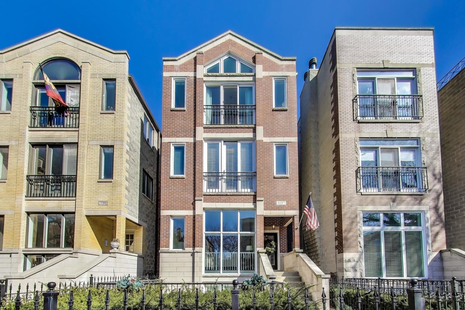 3037 N RACINE Avenue Unit: 3