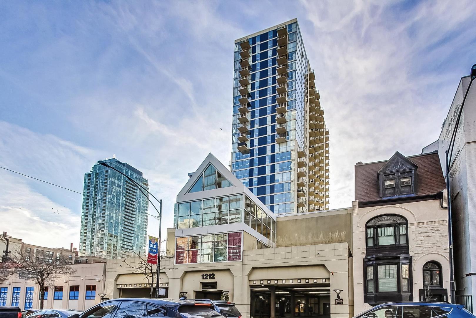 1212 N LaSalle Drive Unit: 1809