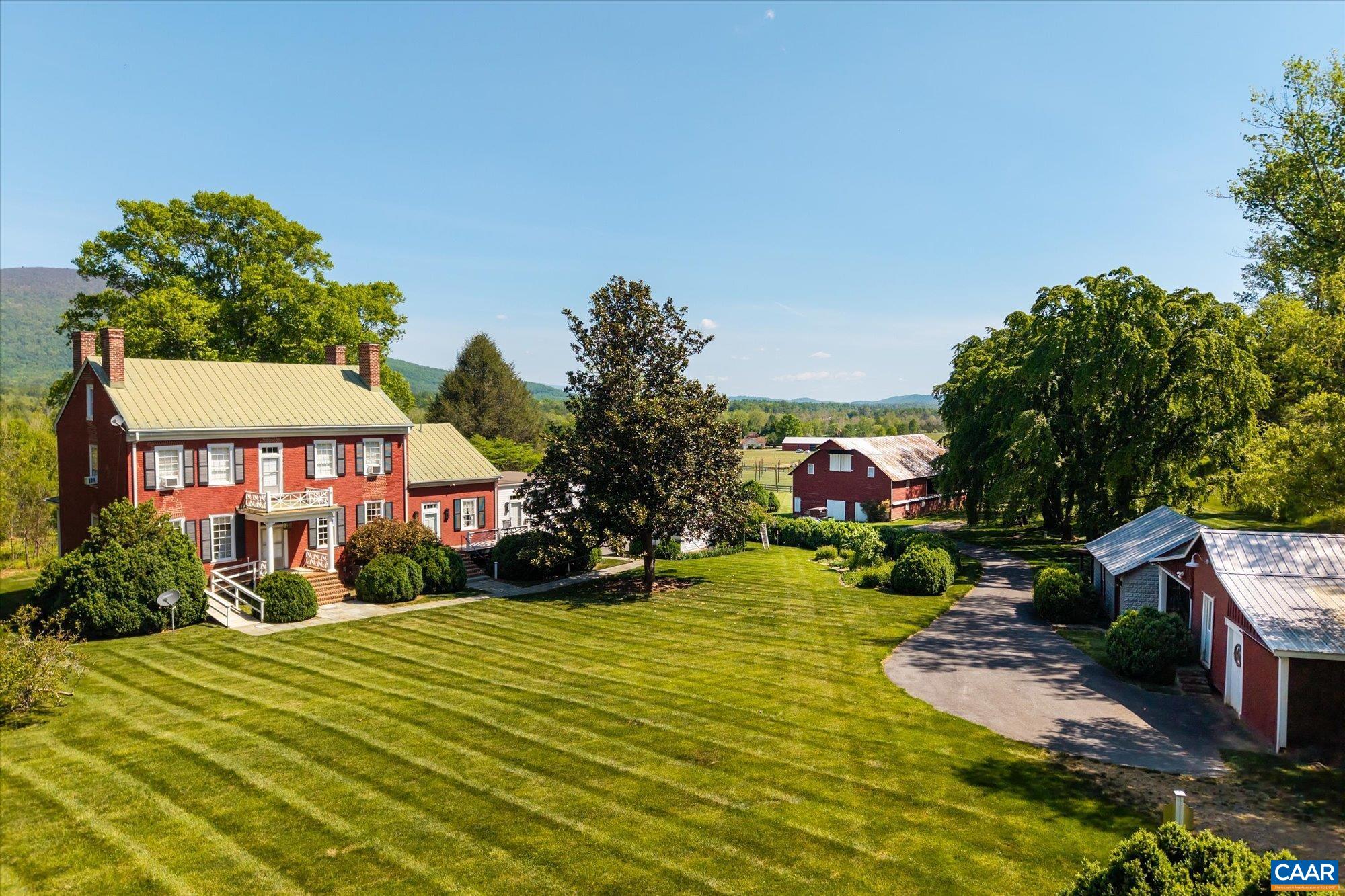 1268 GLENTHORNE LOOP