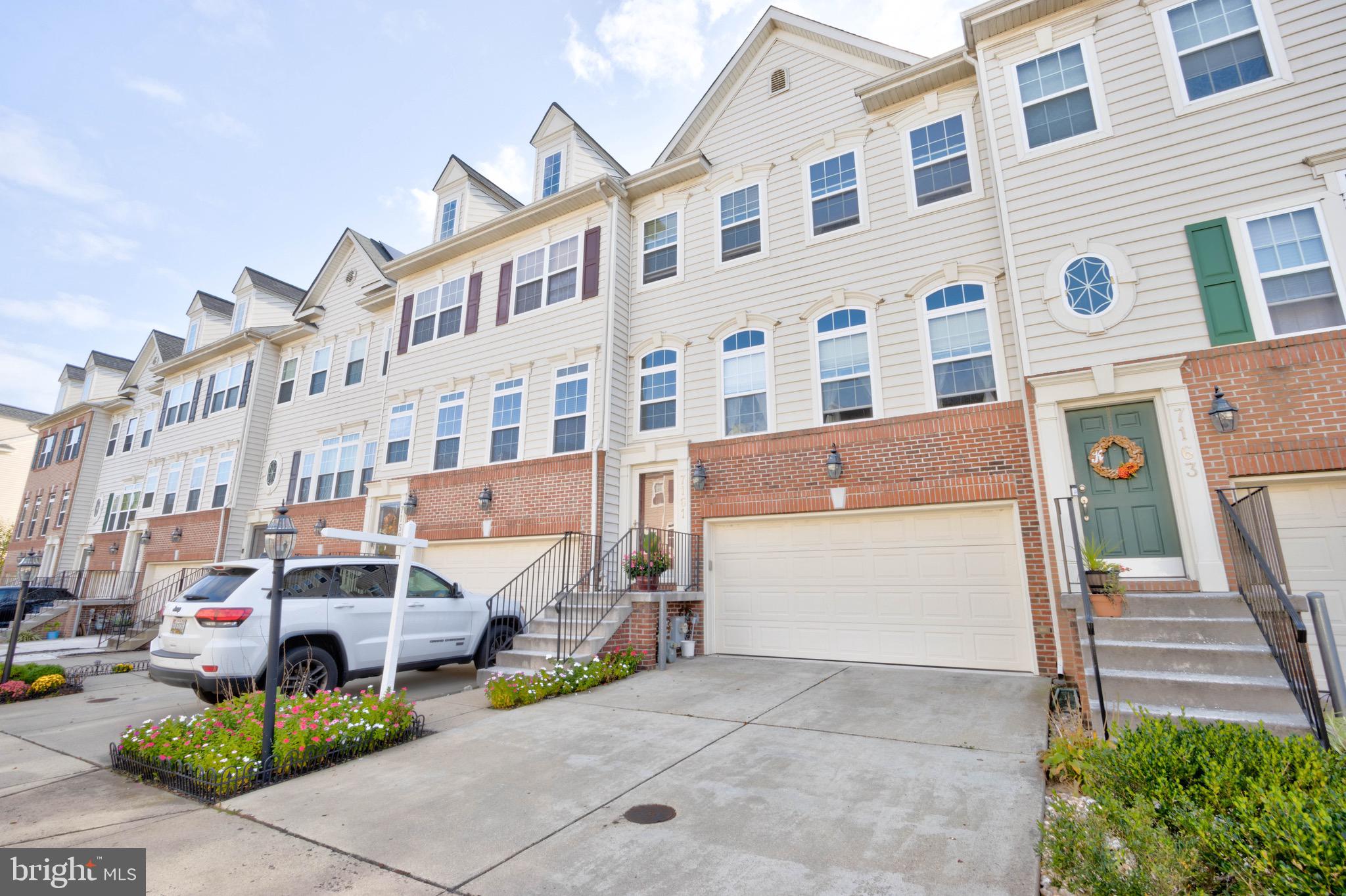 7161 HUMMINGBIRD DRIVE