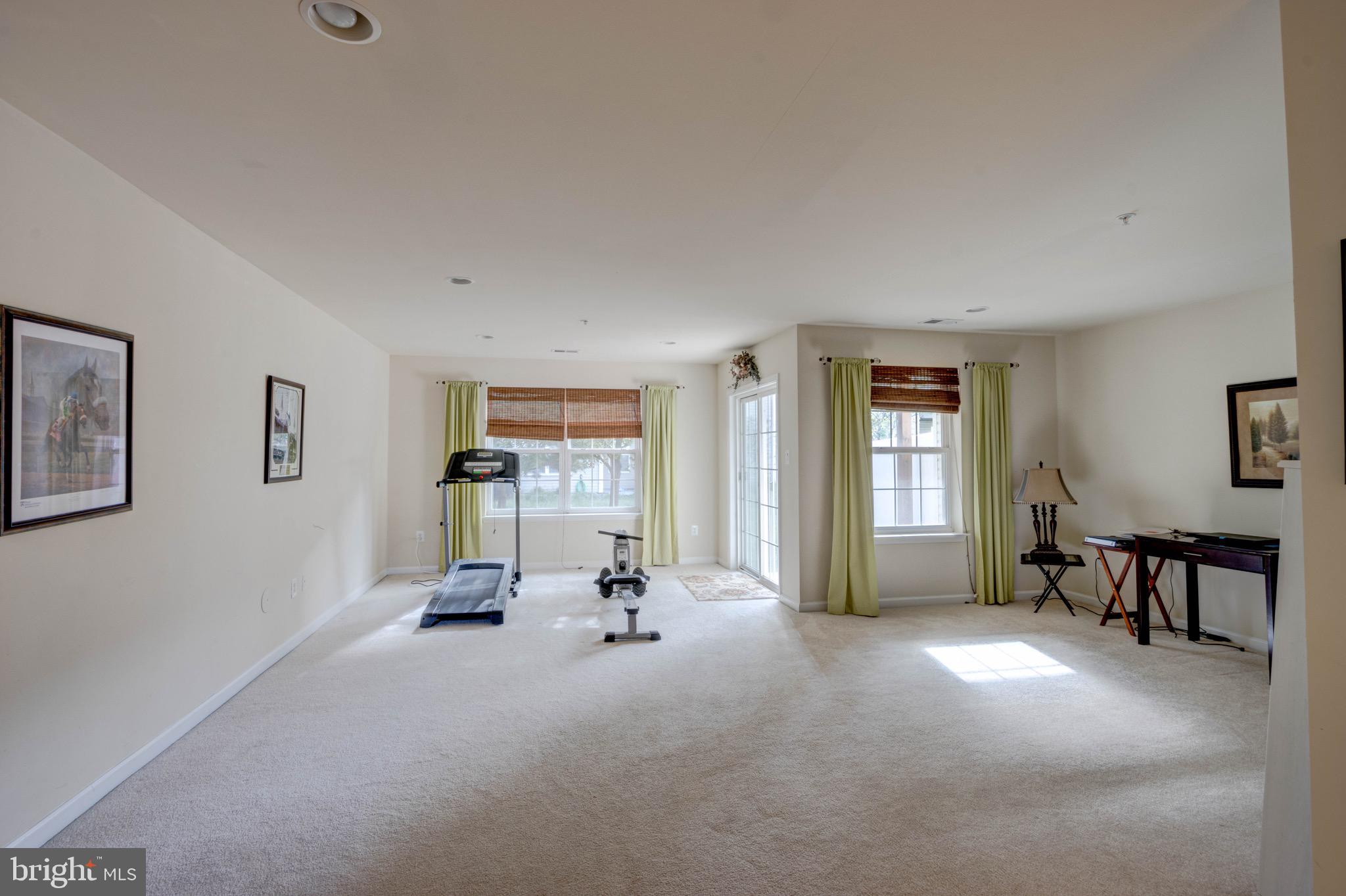 7161 HUMMINGBIRD DRIVE