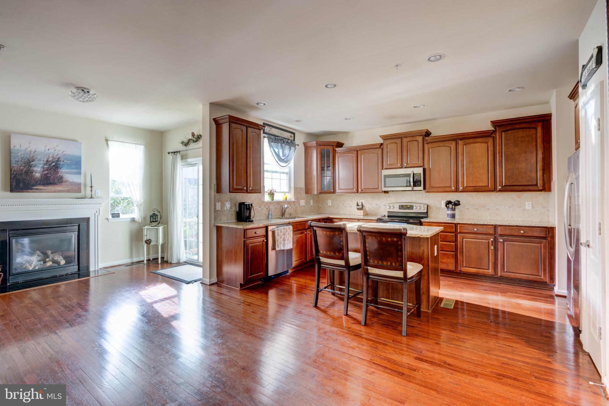 7161 HUMMINGBIRD DRIVE