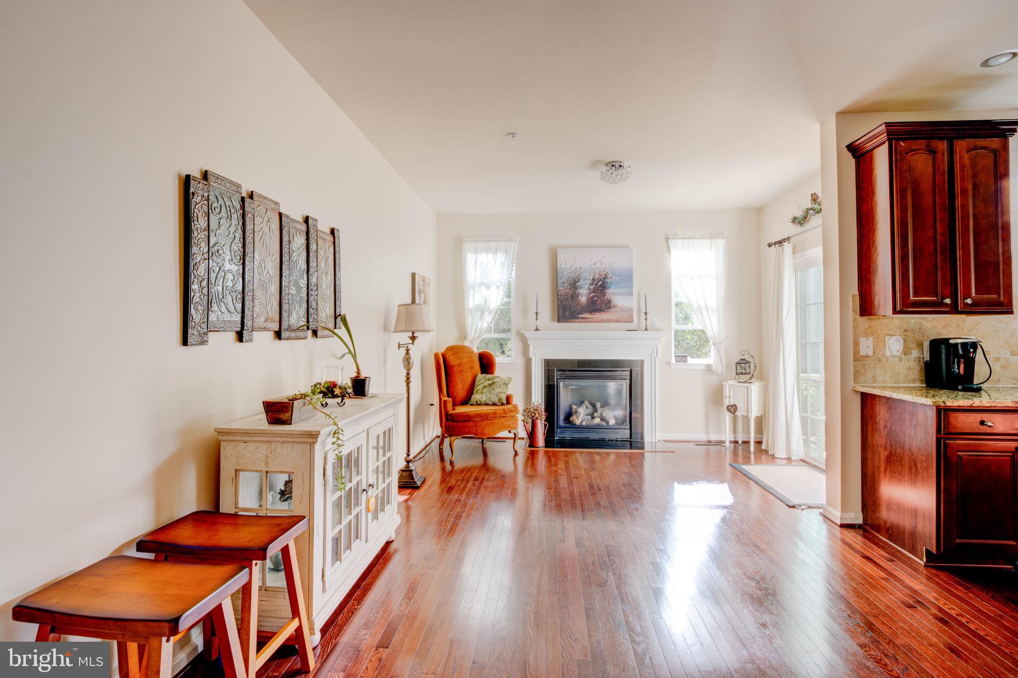 7161 HUMMINGBIRD DRIVE
