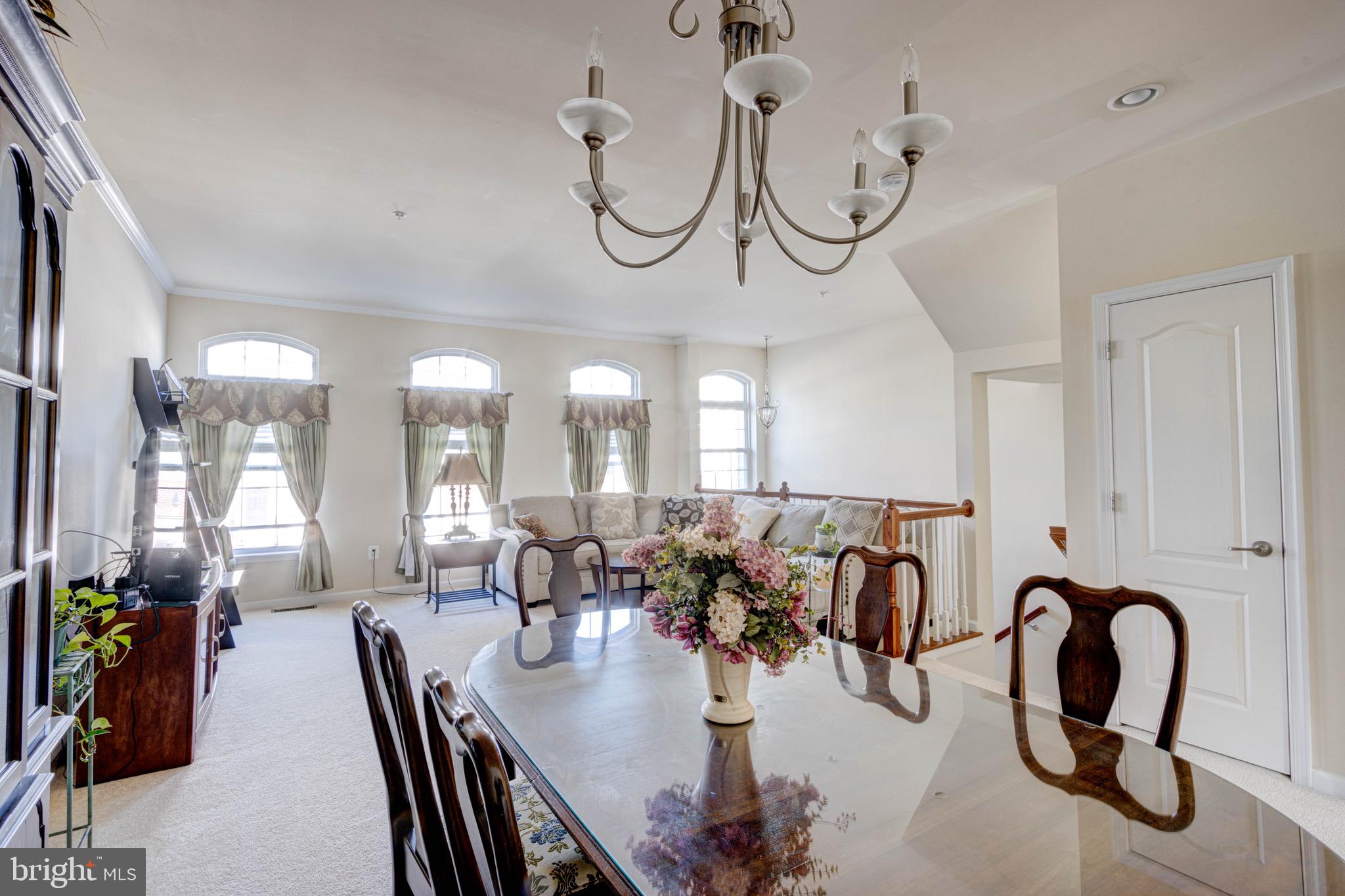 7161 HUMMINGBIRD DRIVE