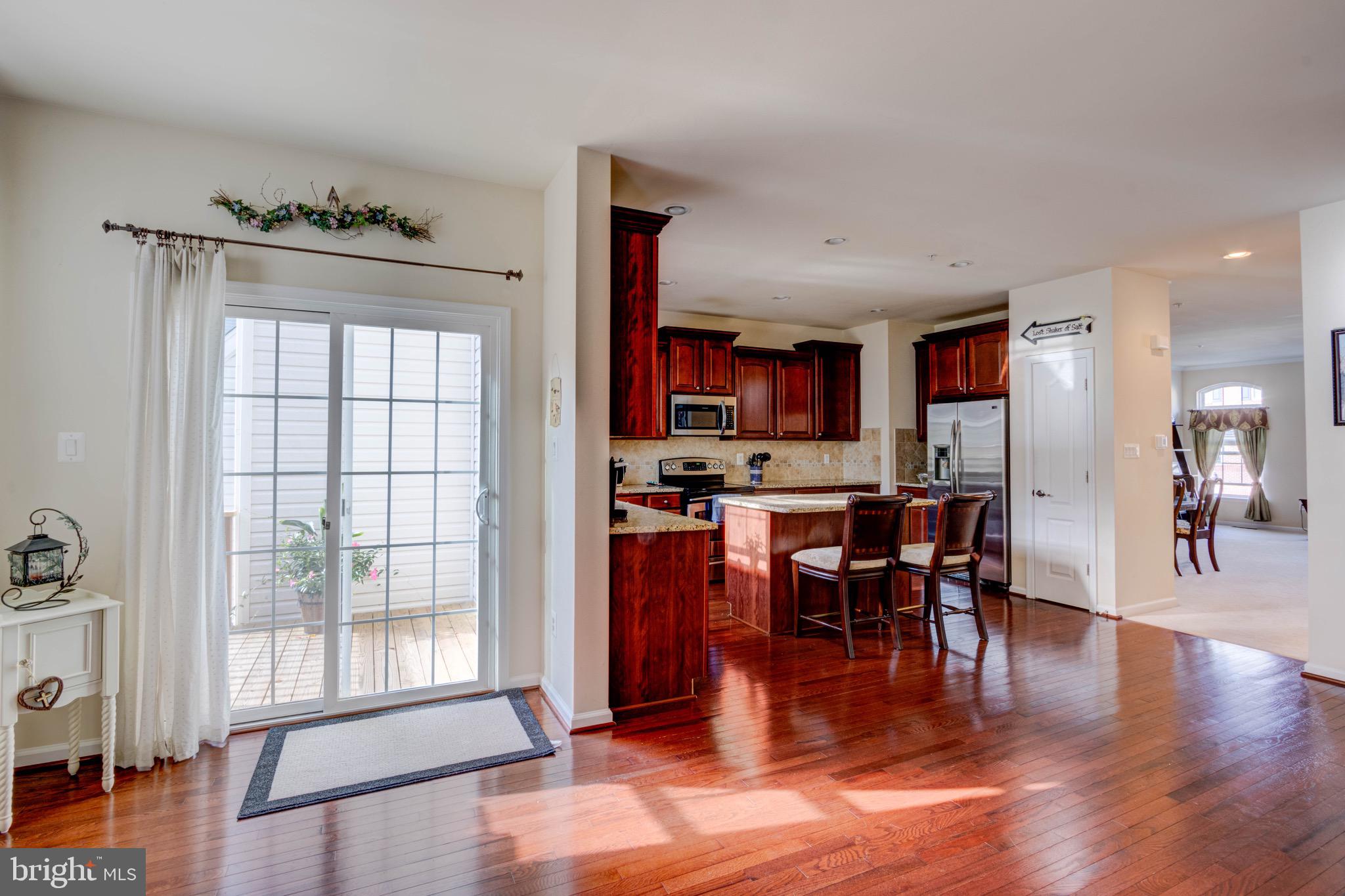 7161 HUMMINGBIRD DRIVE