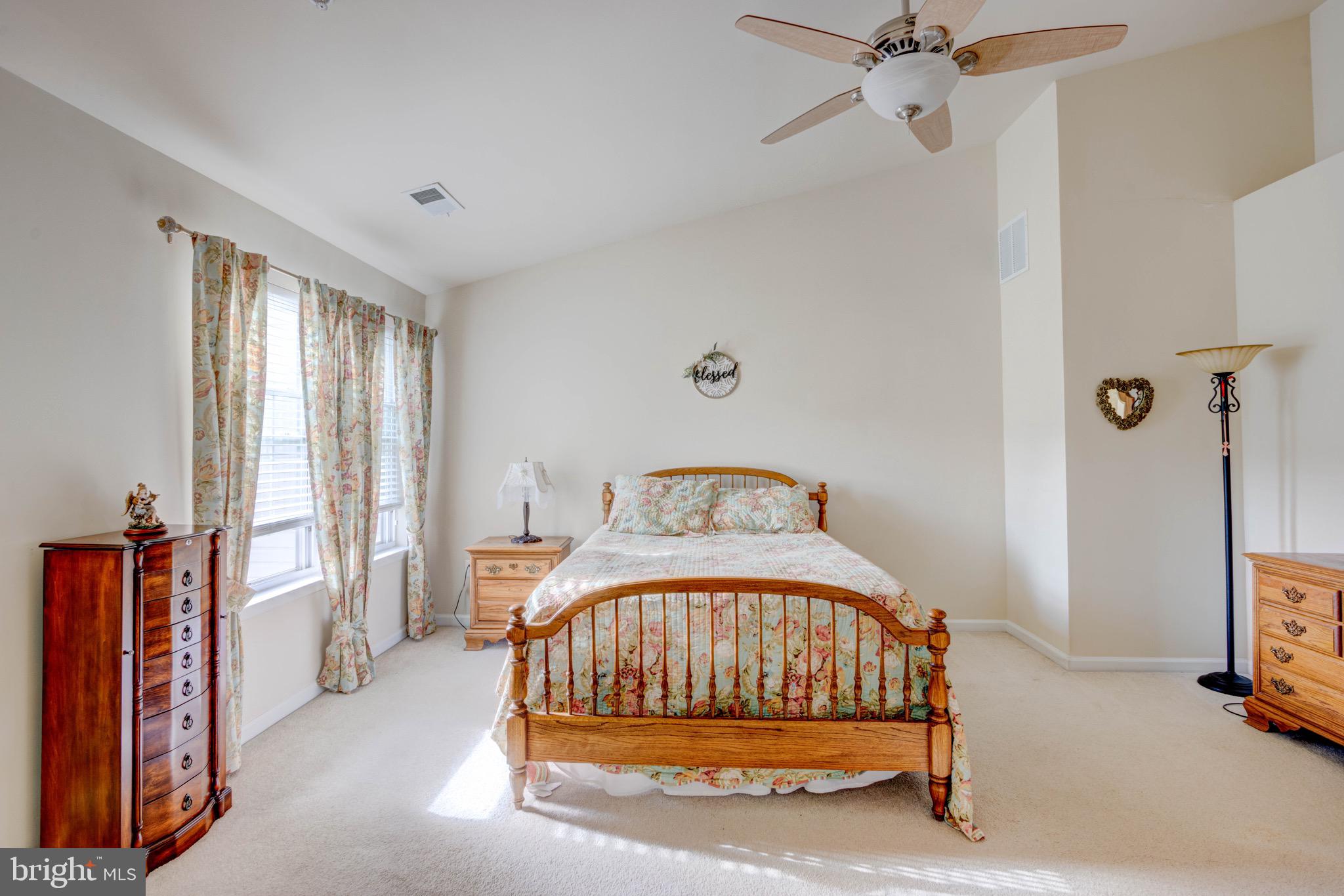 7161 HUMMINGBIRD DRIVE