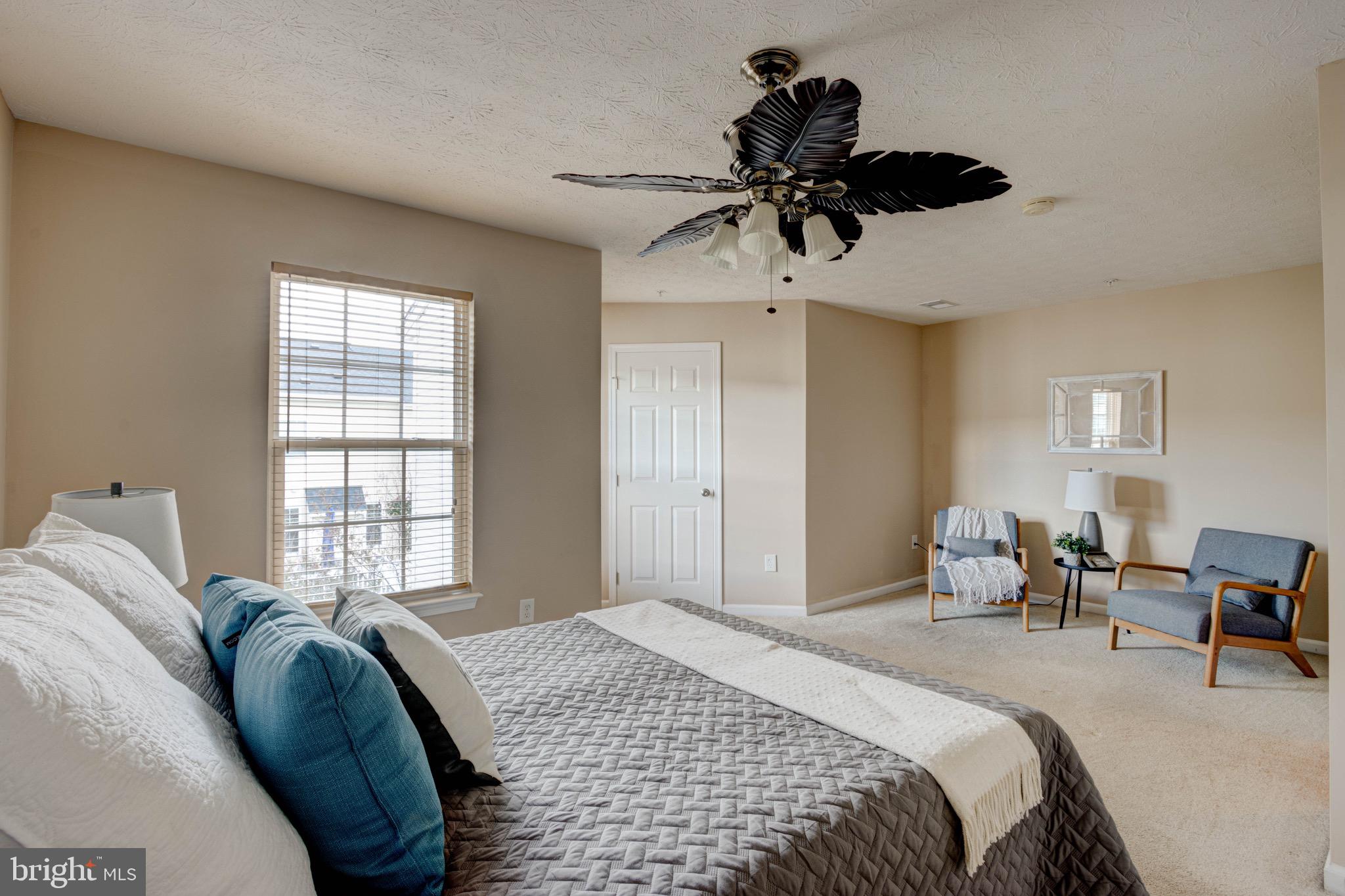 7171 HUMMINGBIRD DRIVE