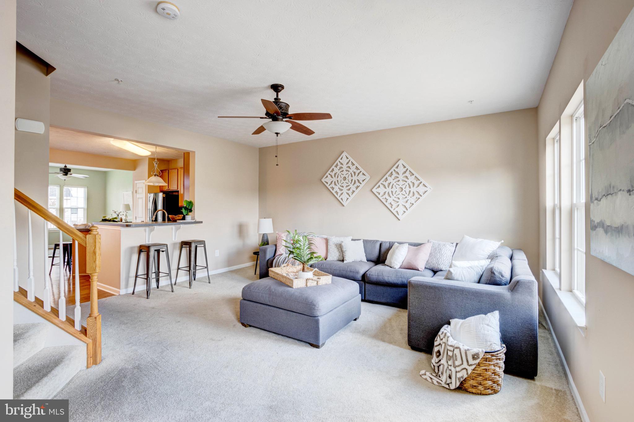 7171 HUMMINGBIRD DRIVE