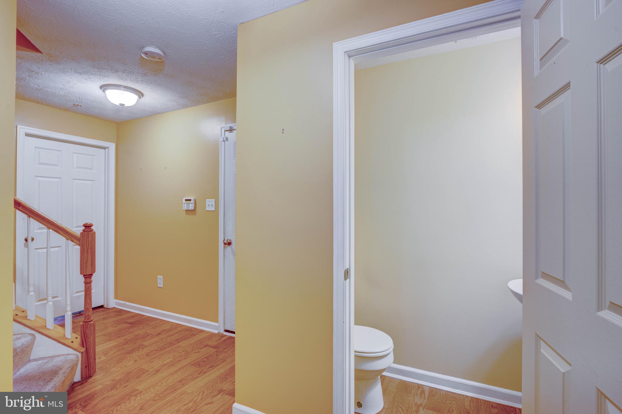 7171 HUMMINGBIRD DRIVE