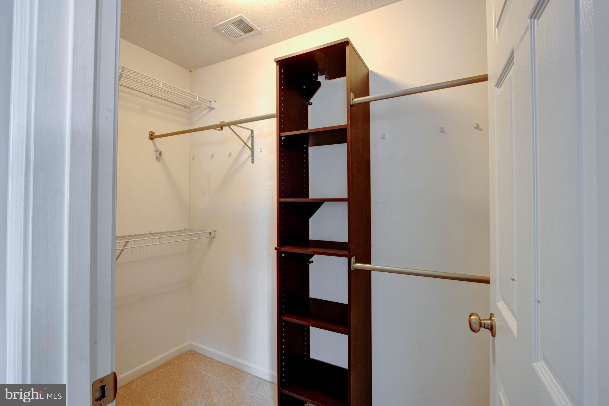 7171 HUMMINGBIRD DRIVE