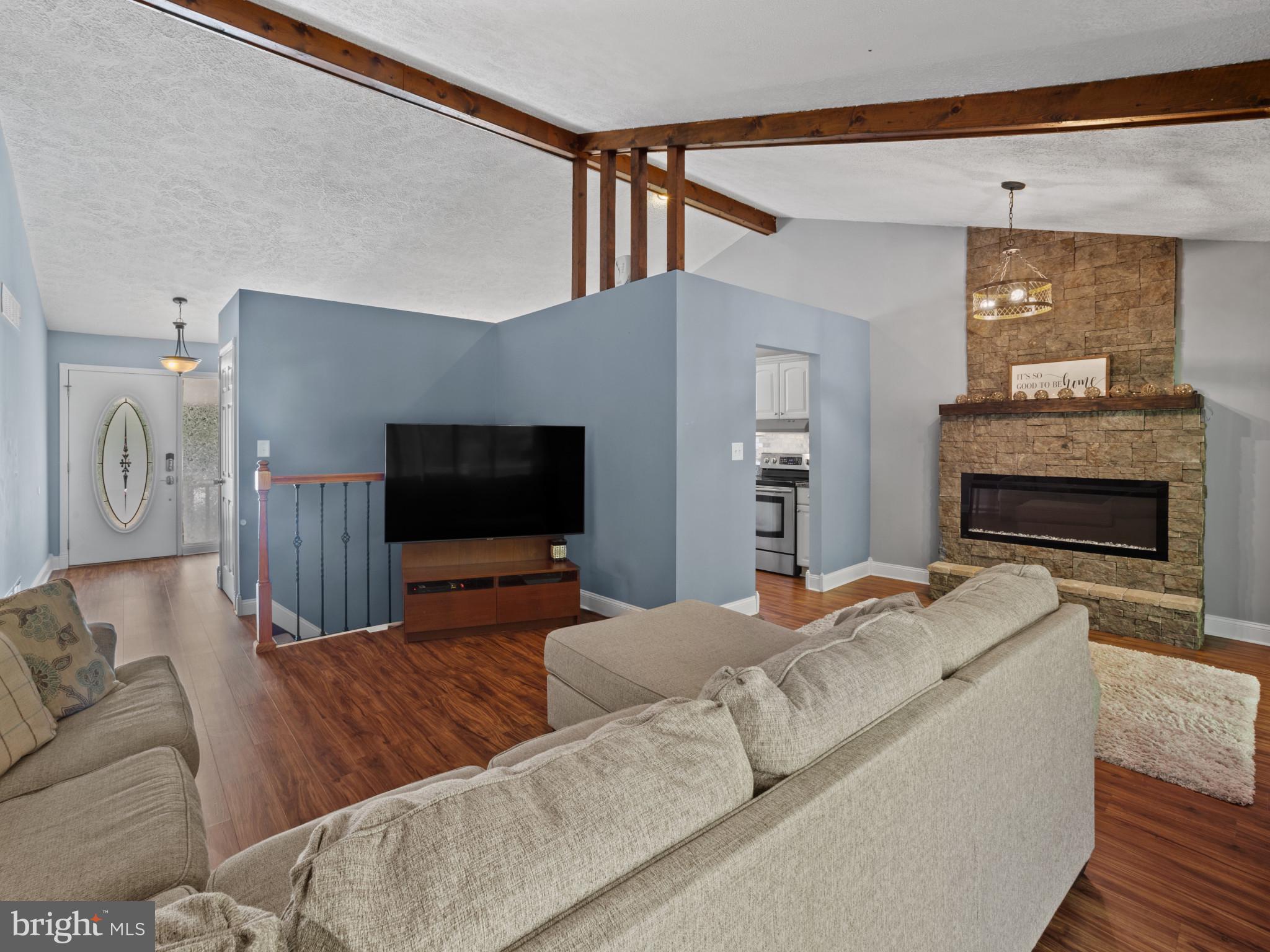 454 KINGWOOD ROAD