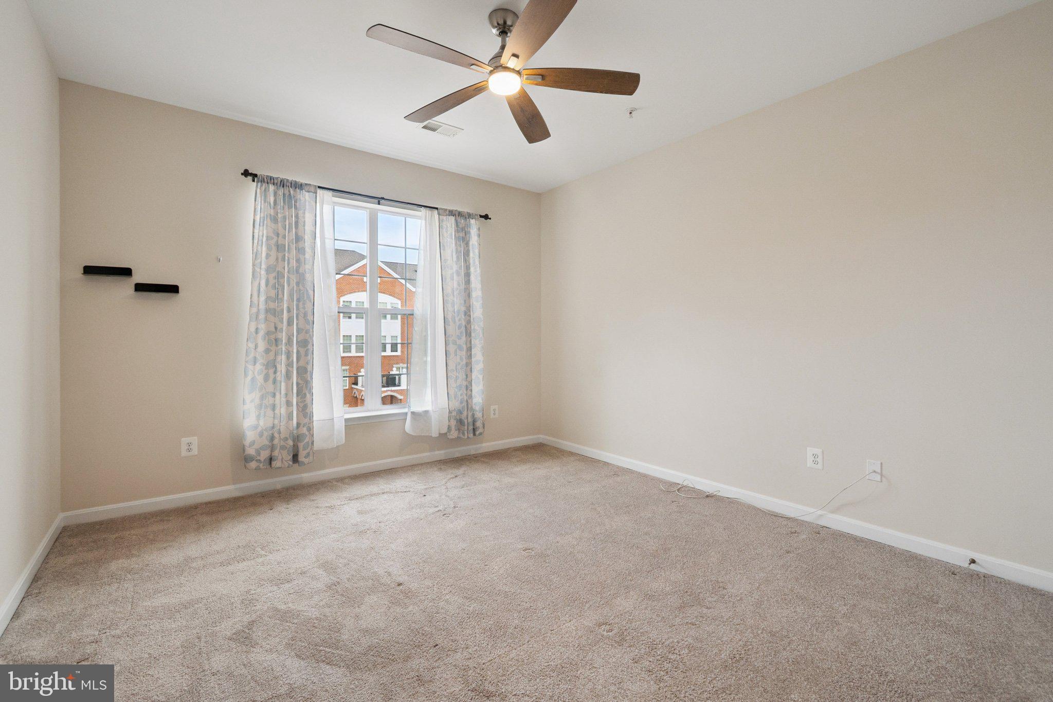 8608 WANDERING FOX TRAIL 303