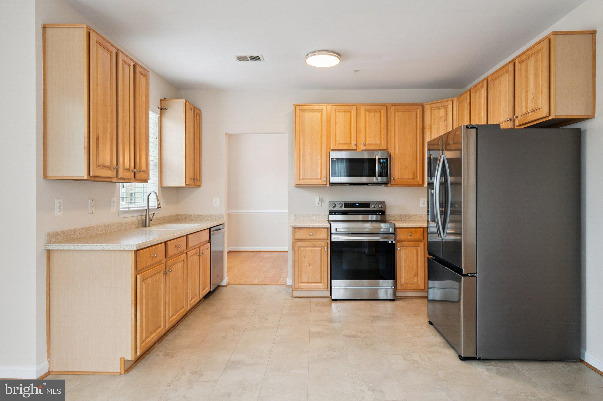 8608 WANDERING FOX TRAIL 303