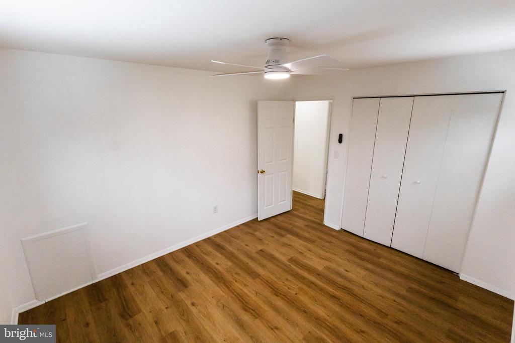 545 CRESTPARK DRIVE